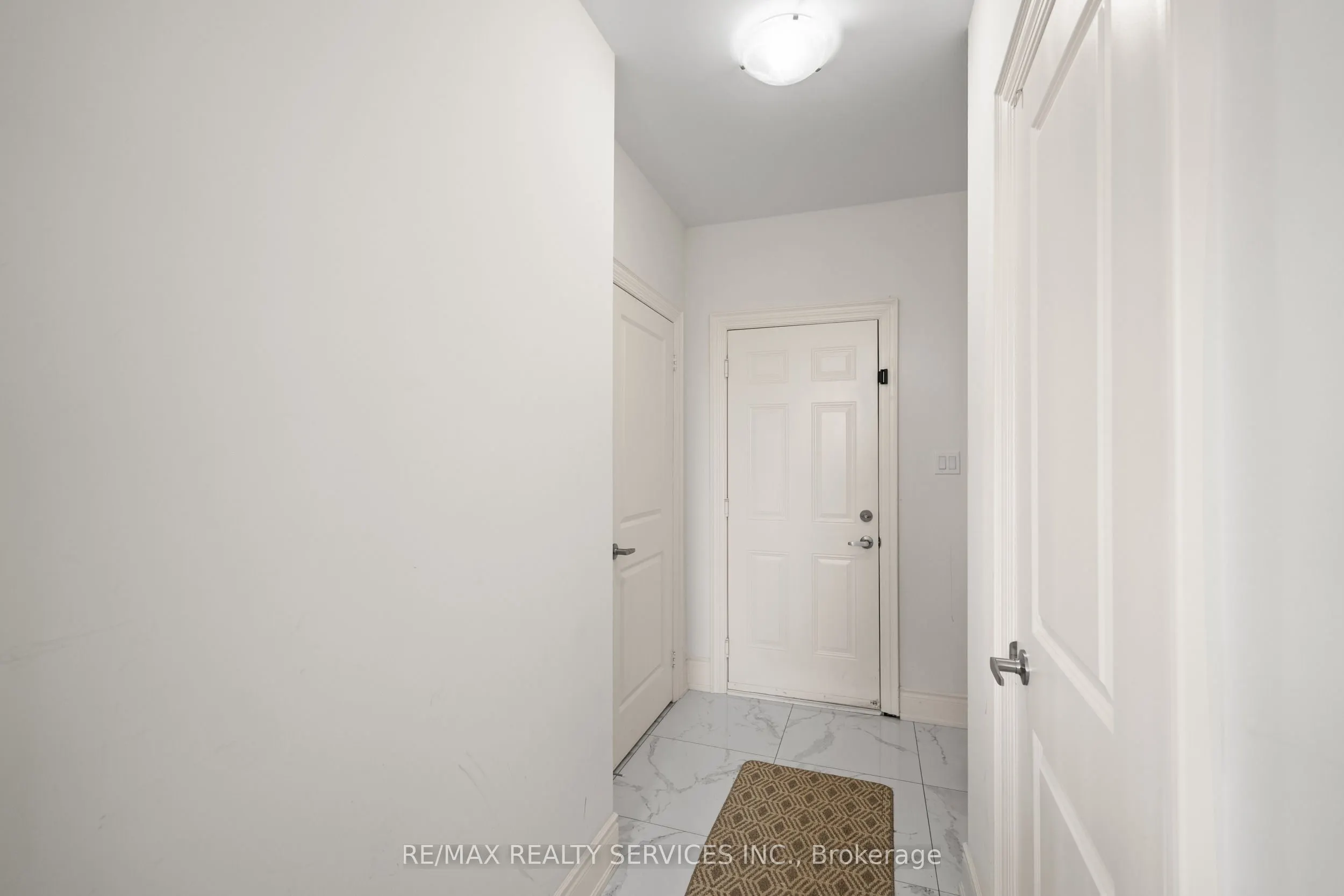 229 Agro Street