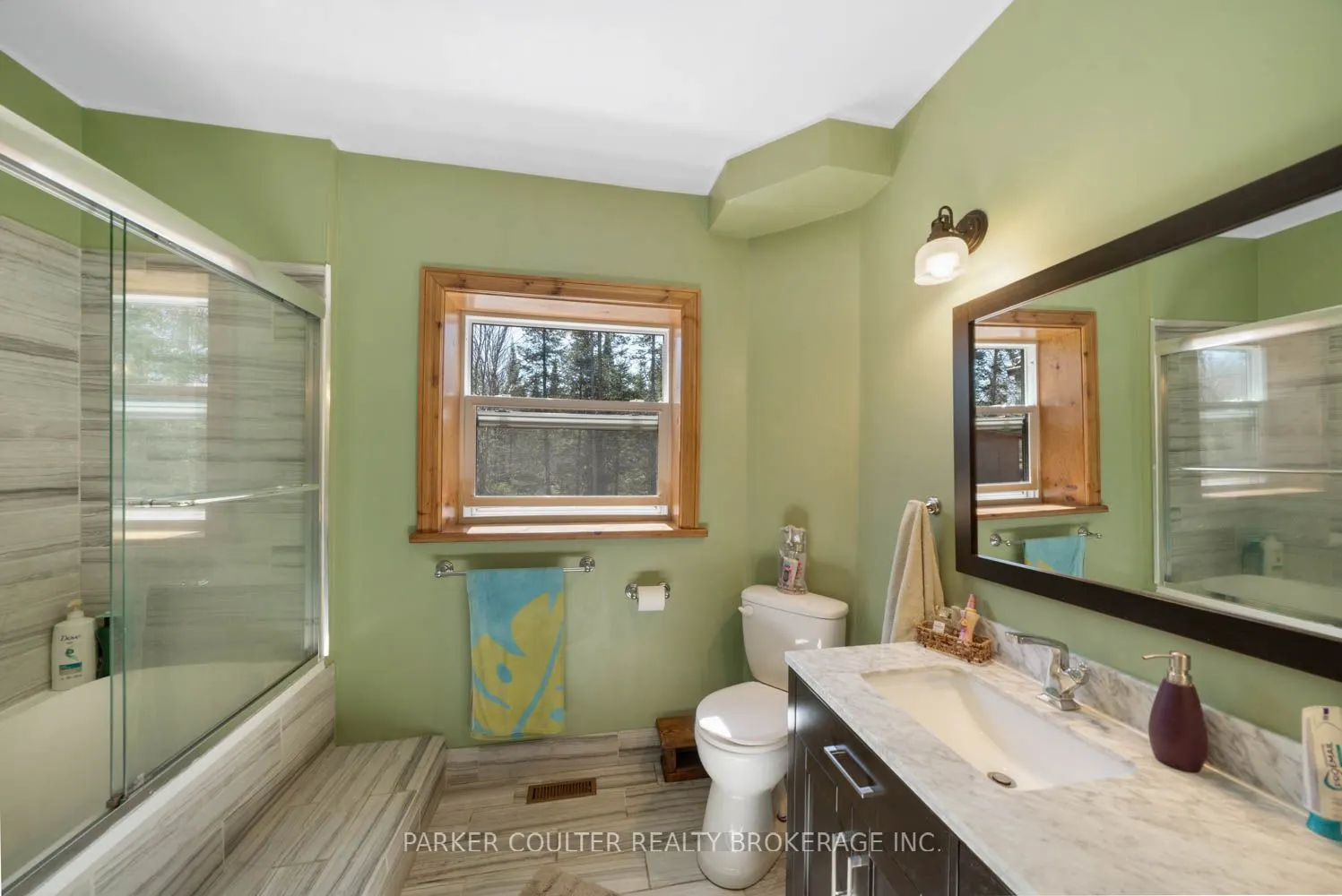 390 Pinegrove Road