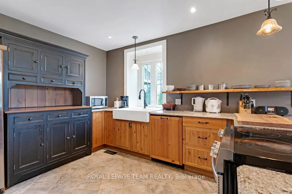 1285 Craig Road