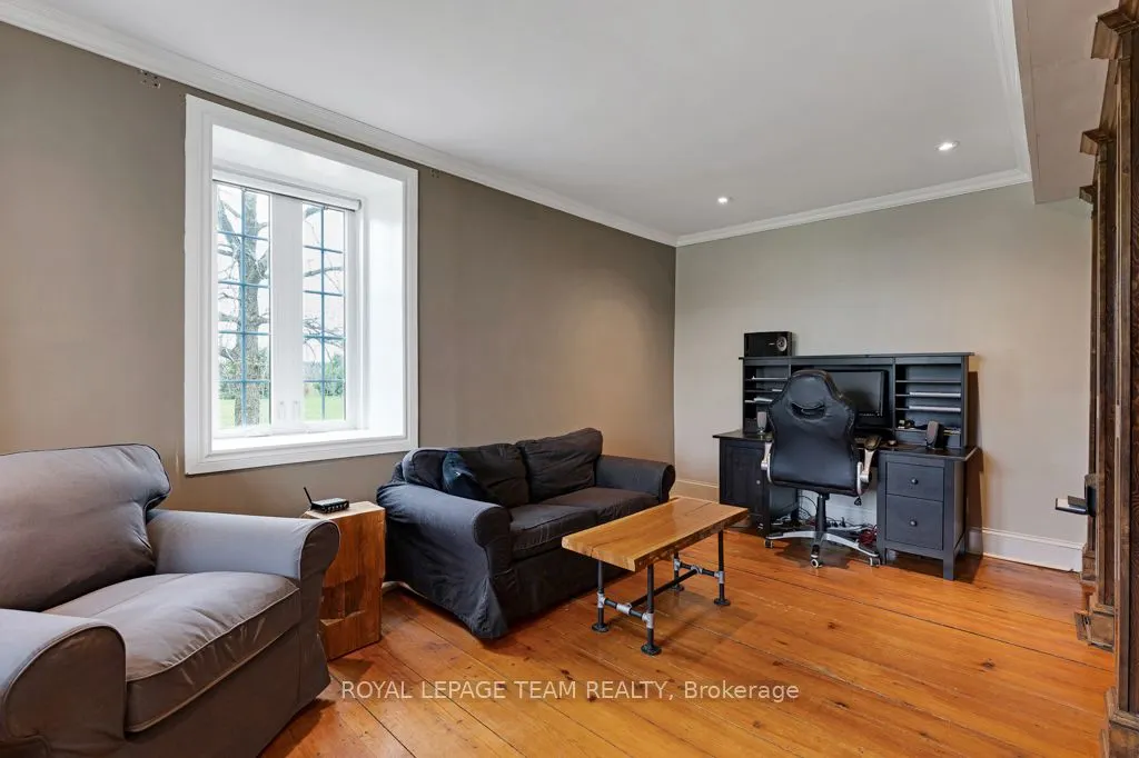 1285 Craig Road