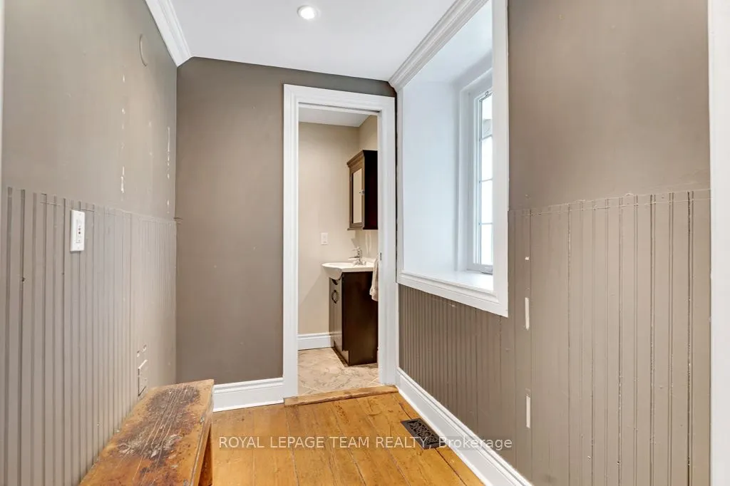 1285 Craig Road