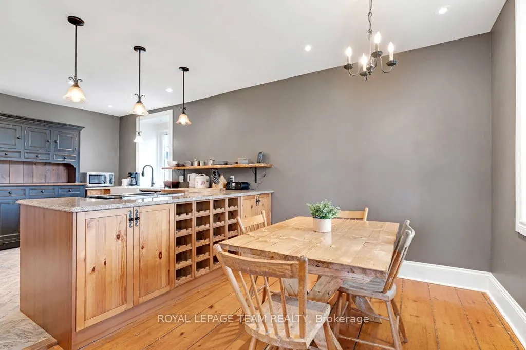 1285 Craig Road