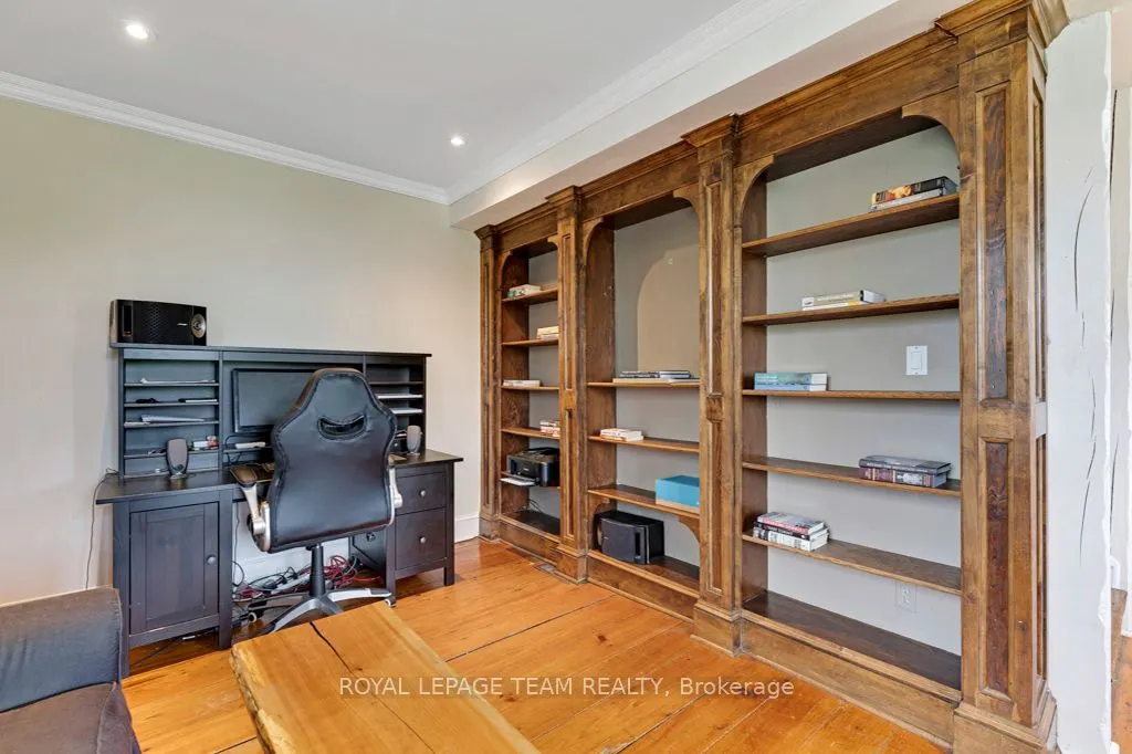 1285 Craig Road
