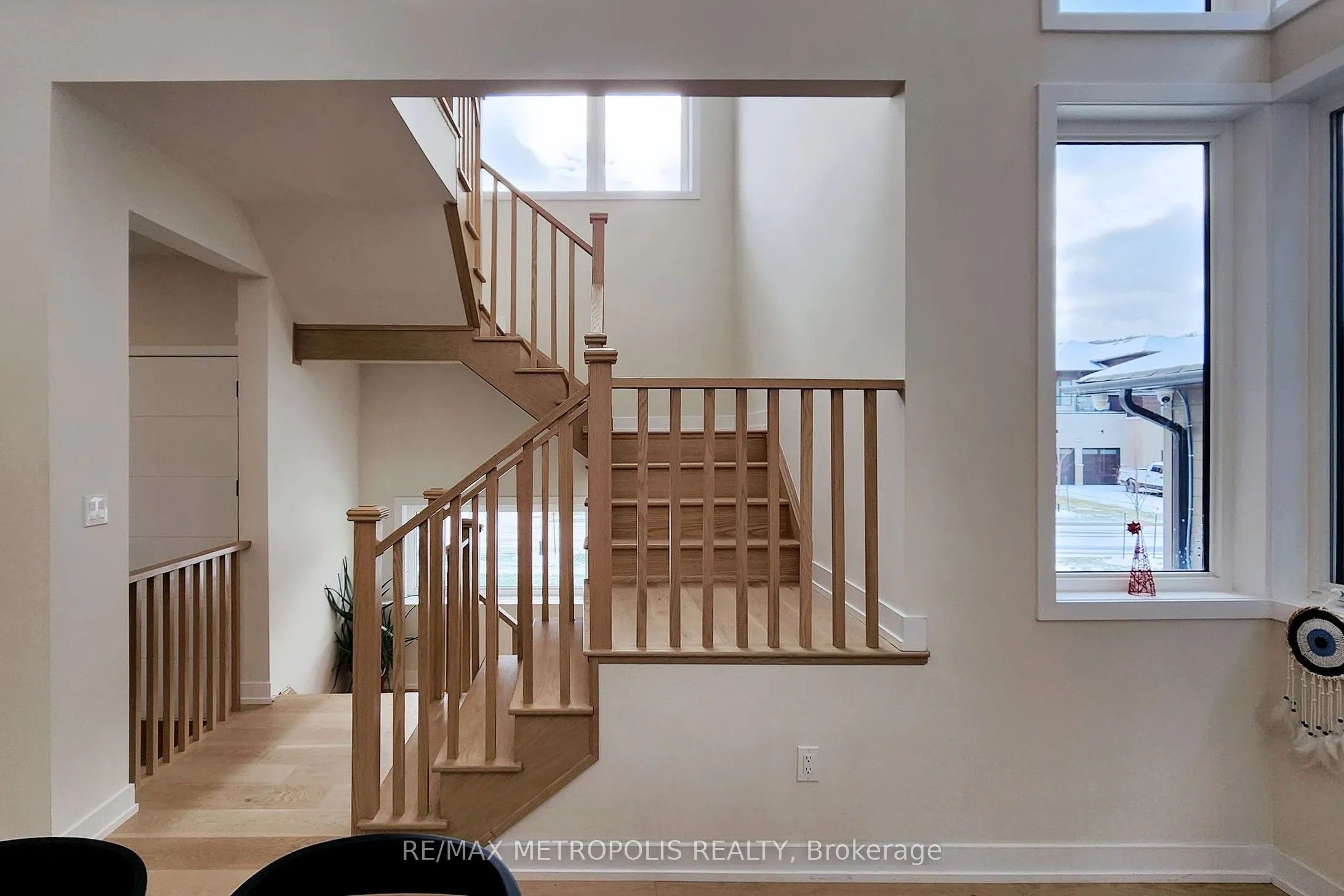 104 Stoneleigh Drive