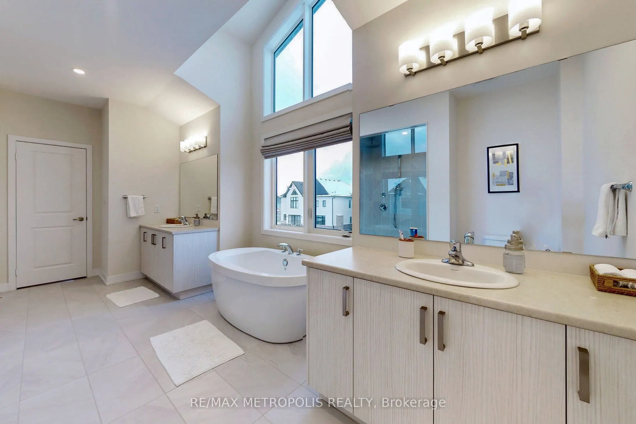 104 Stoneleigh Drive