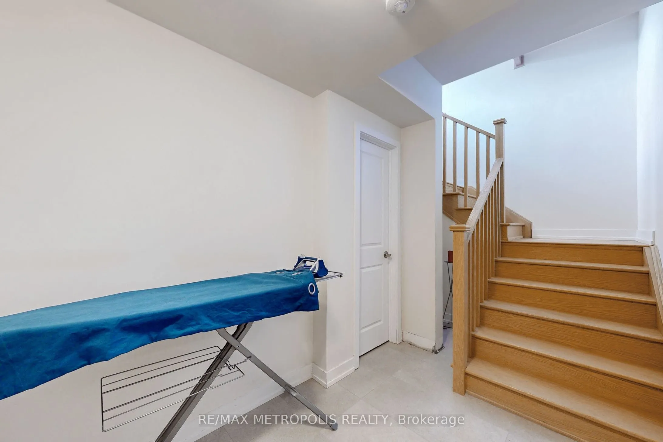 104 Stoneleigh Drive