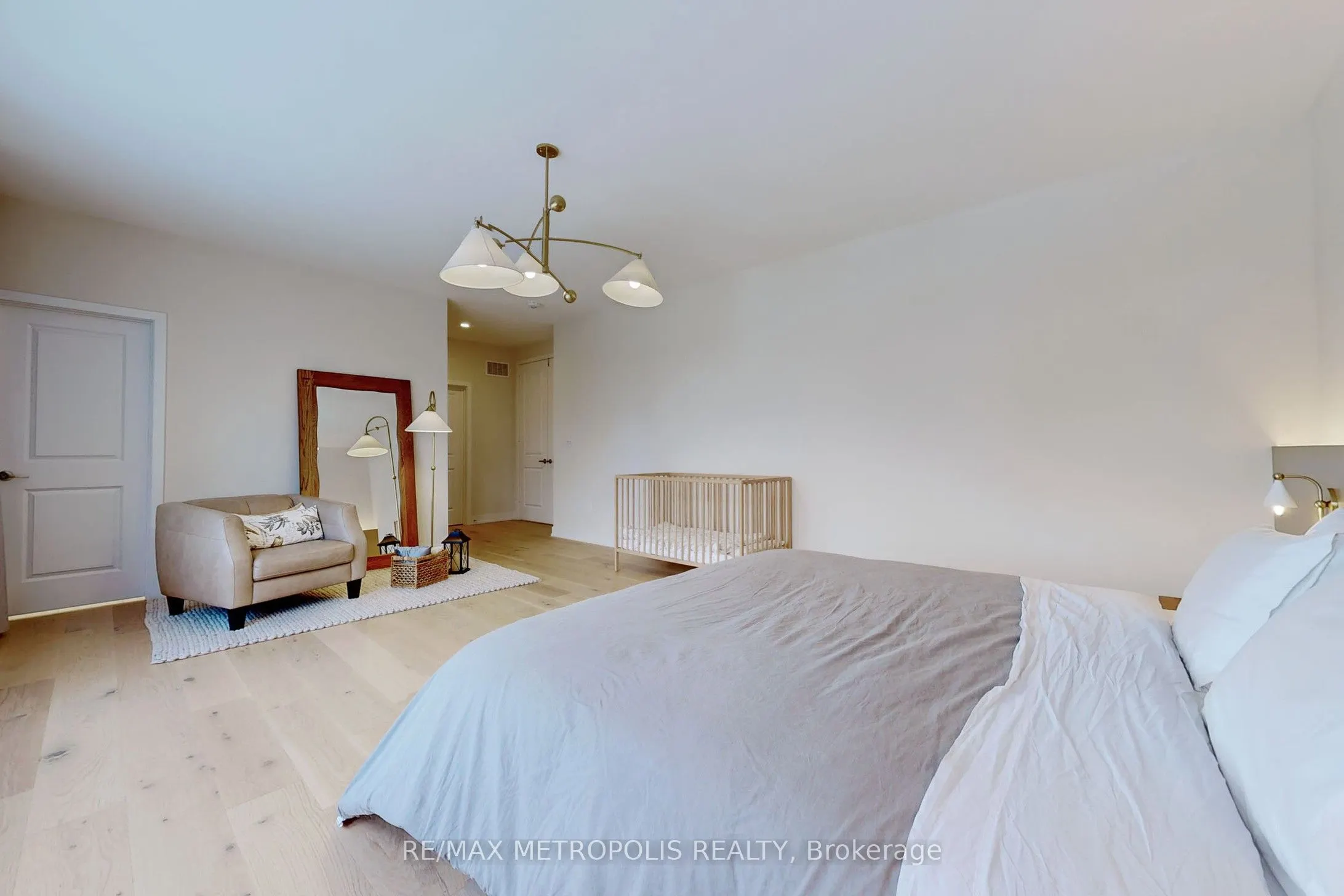 104 Stoneleigh Drive
