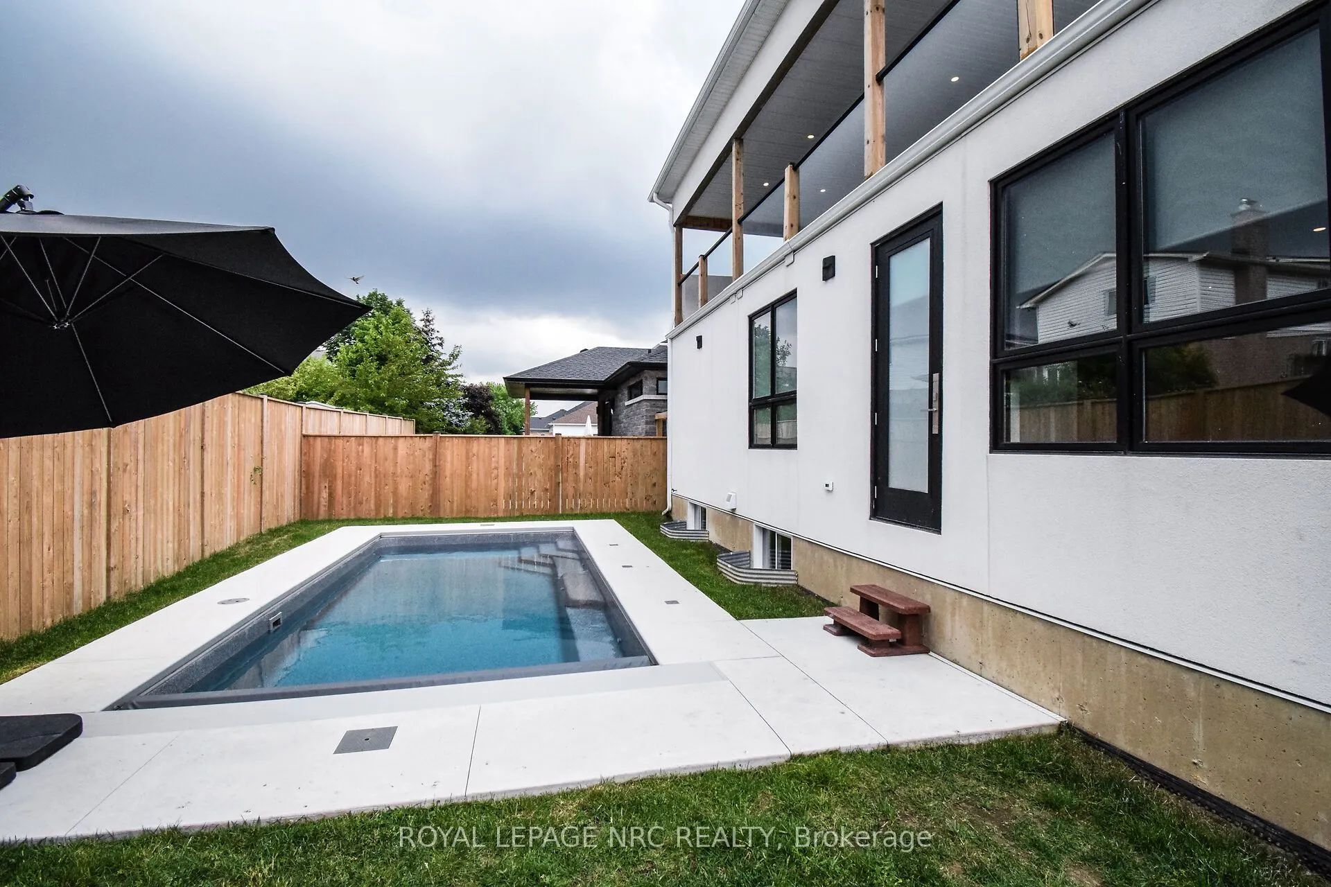 82 IVY Crescent