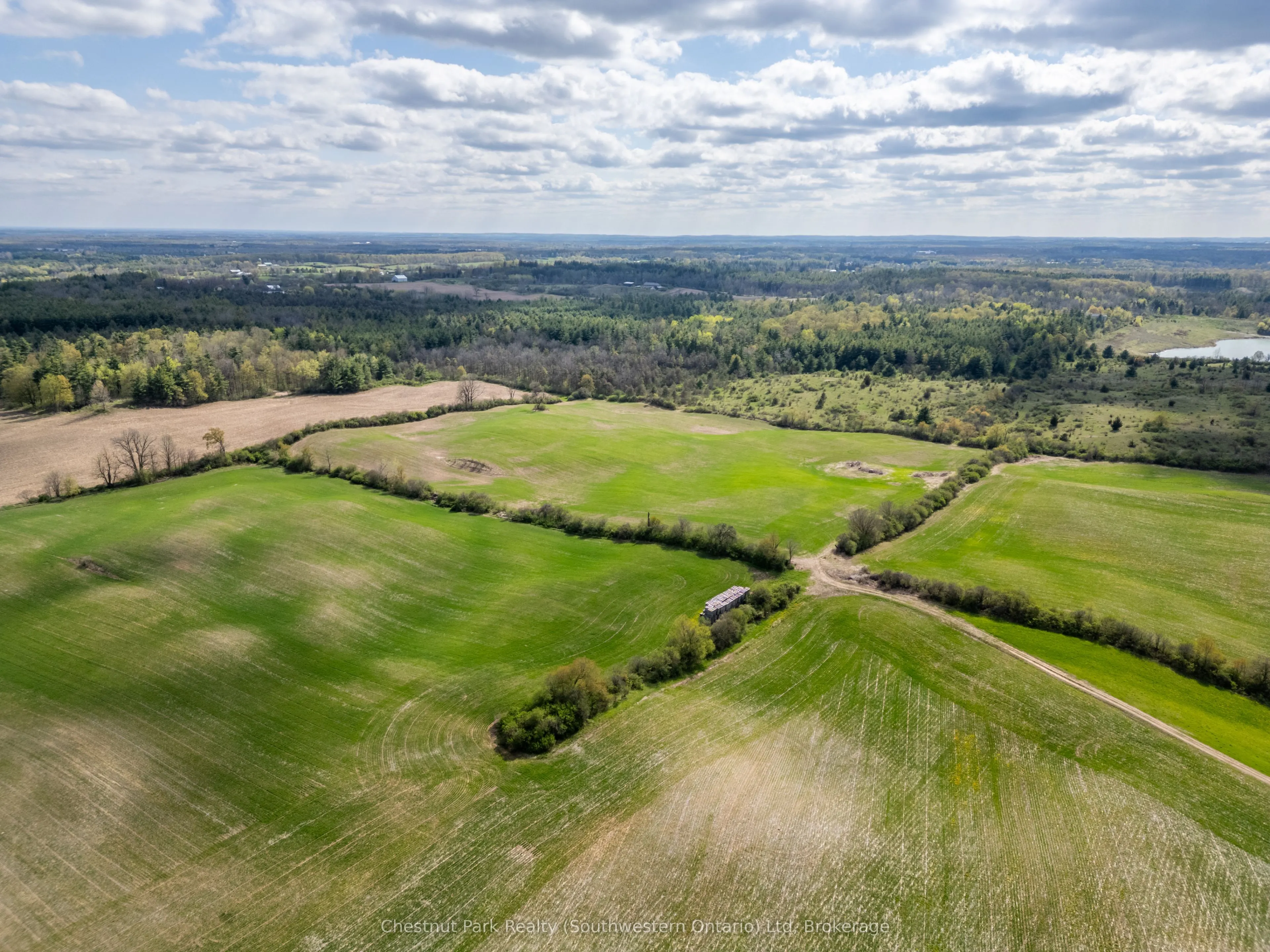 3996 Concession 7 Road