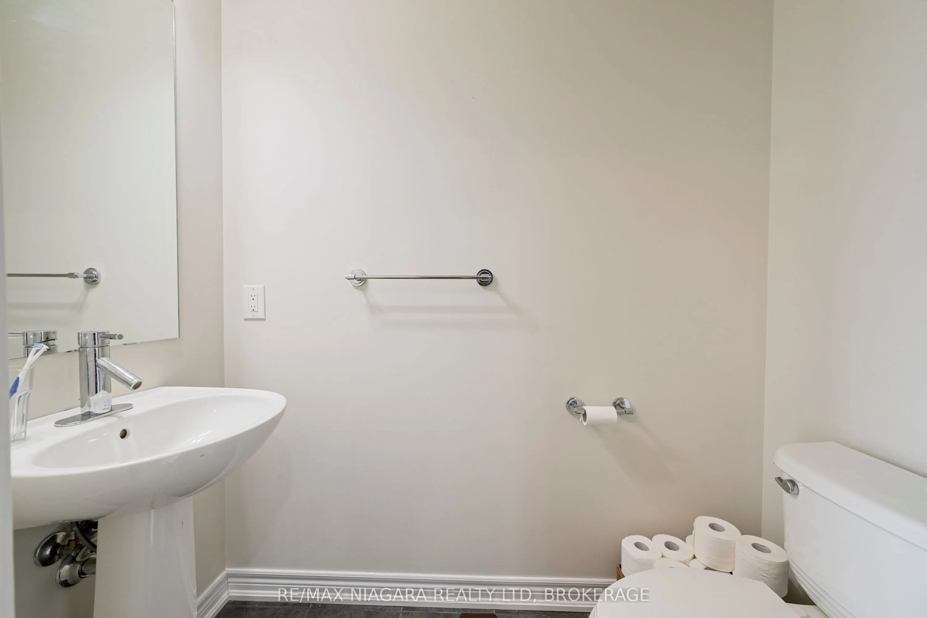 541 WINSTON Road, #19
