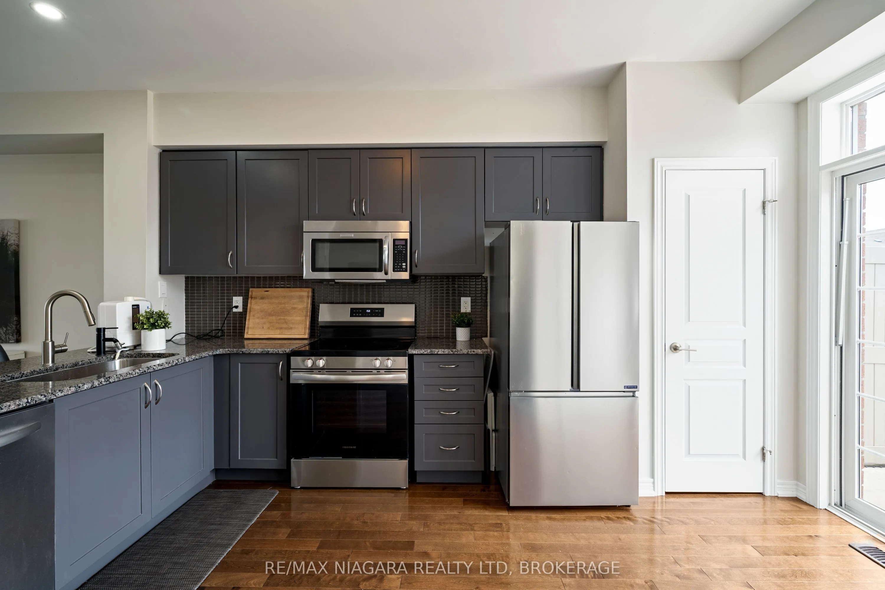541 WINSTON Road, #19