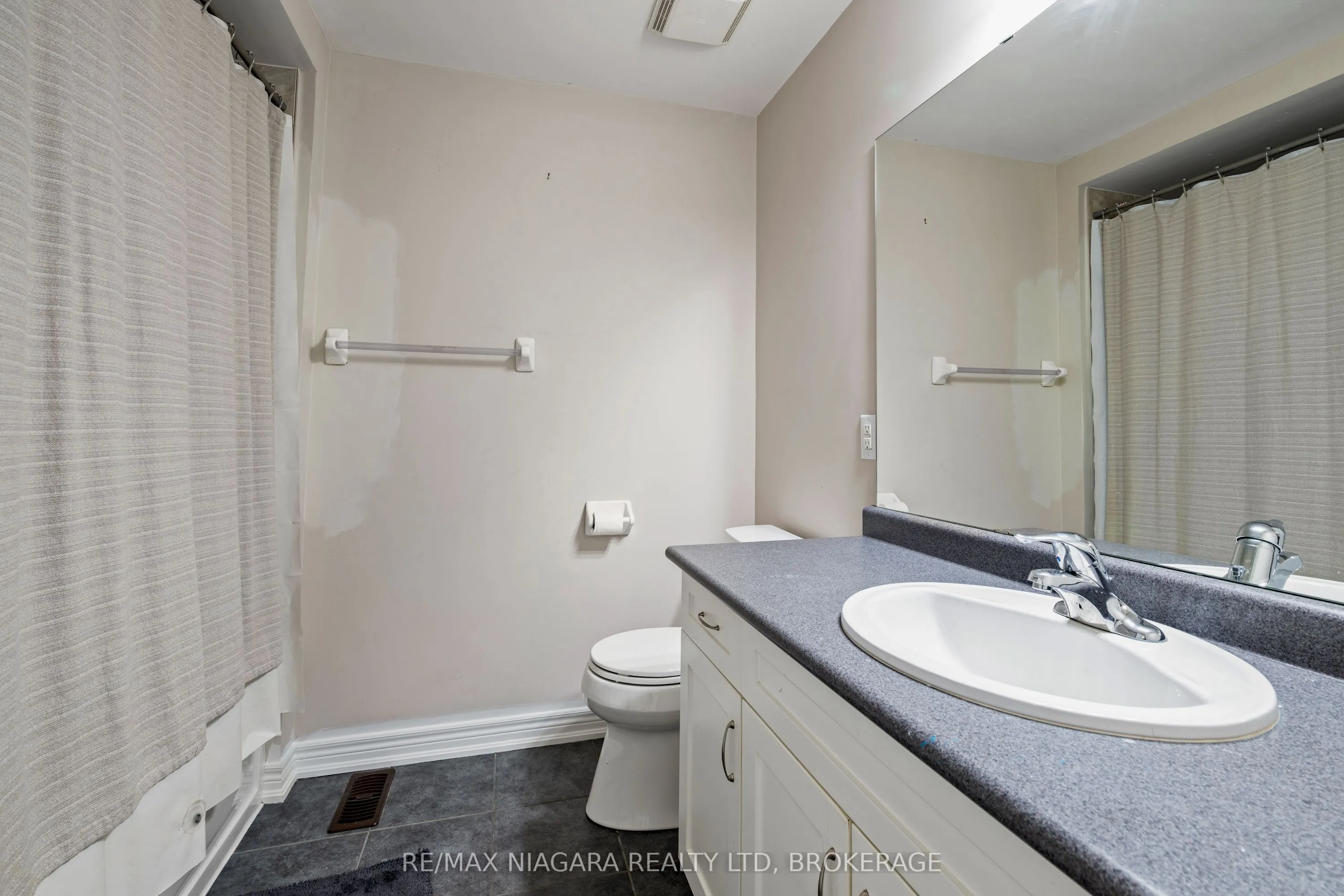 541 WINSTON Road, #19