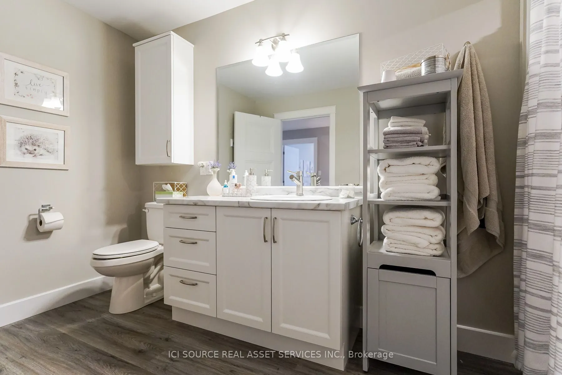 1306 15th Avenue E