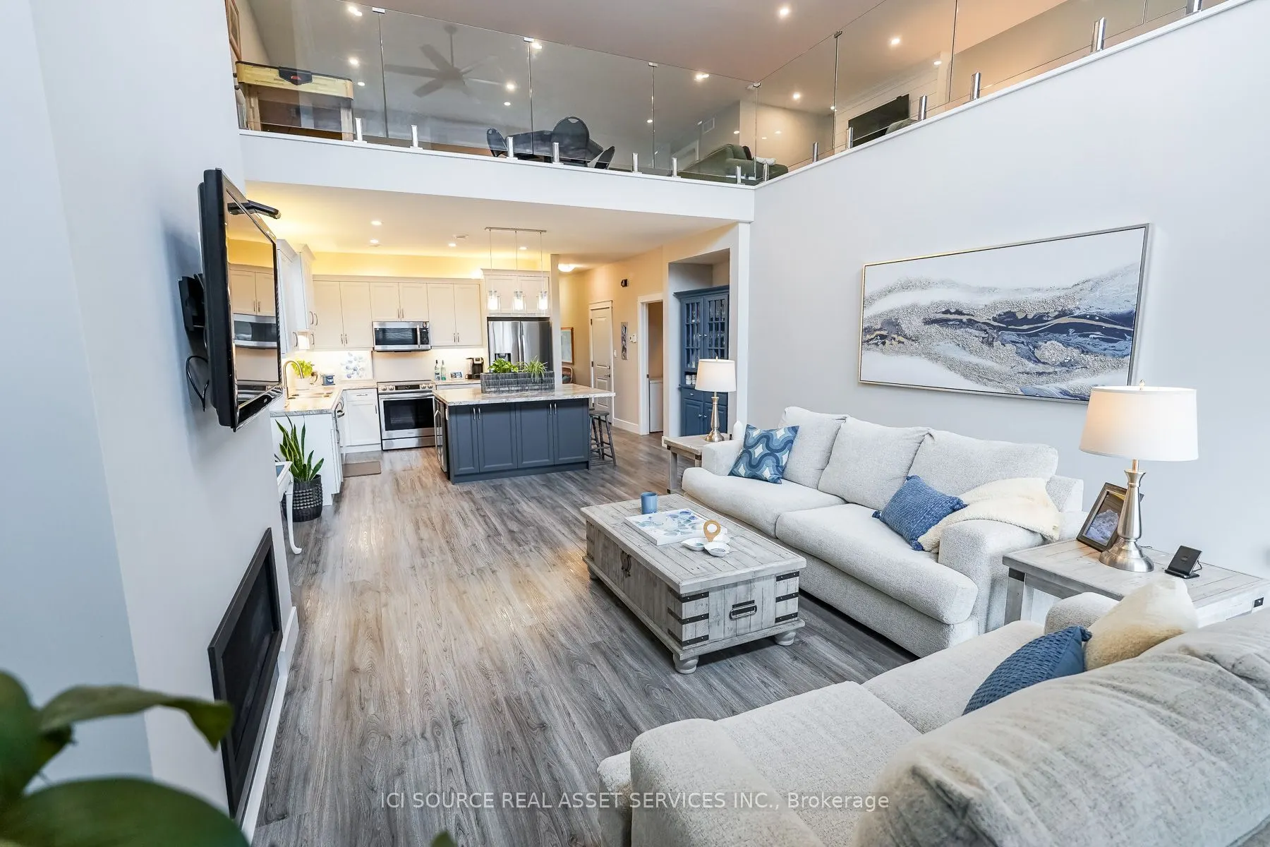 1306 15th Avenue E