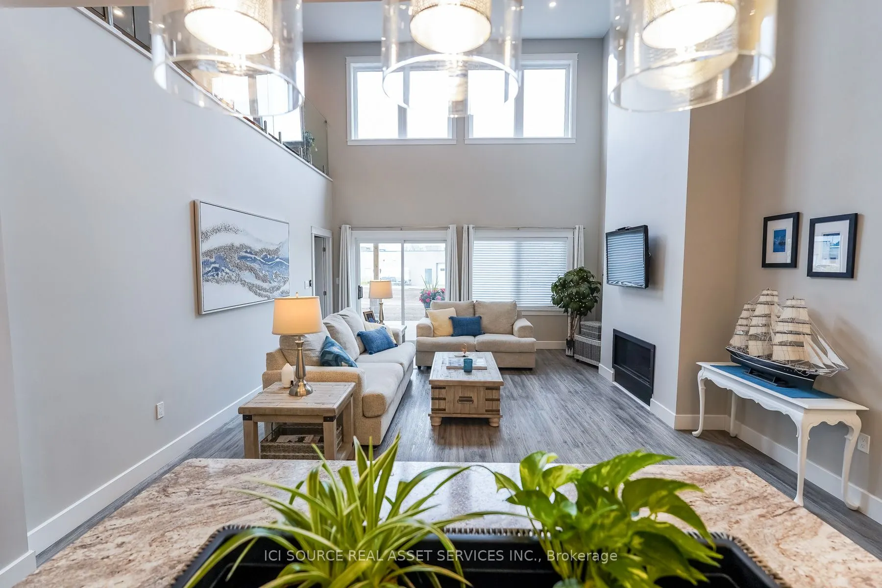 1306 15th Avenue E