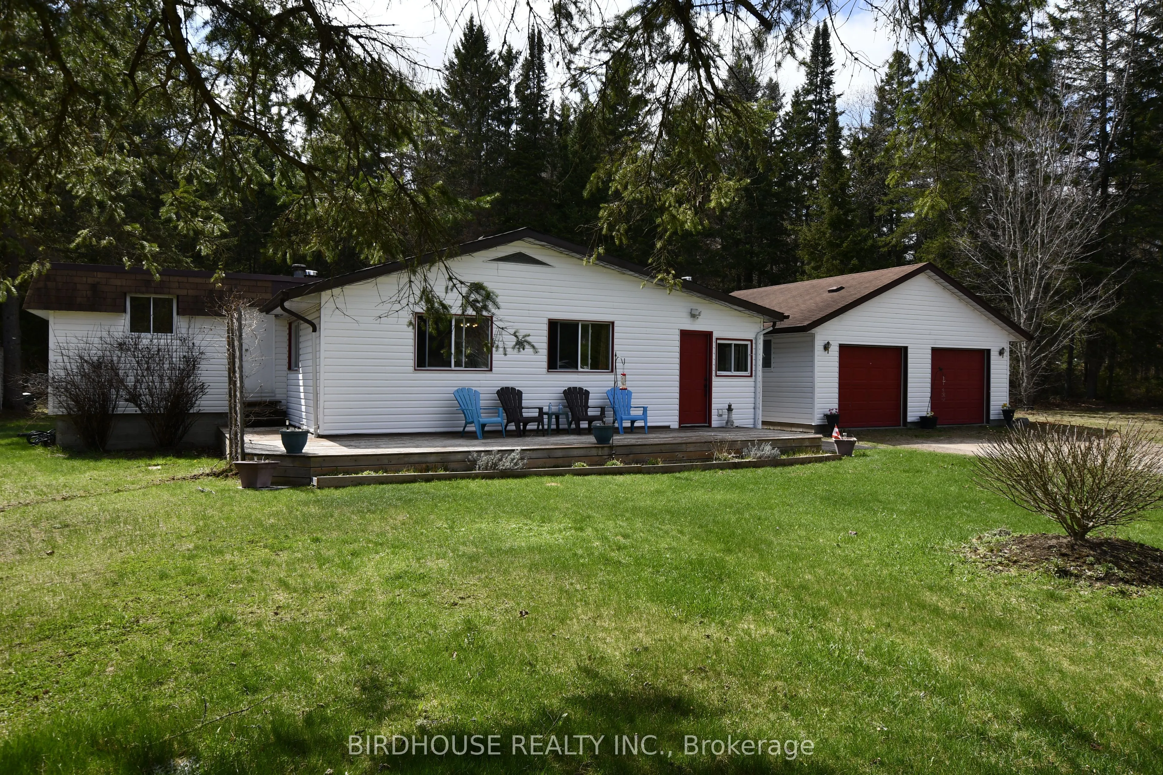 1084 South Algonquin Road