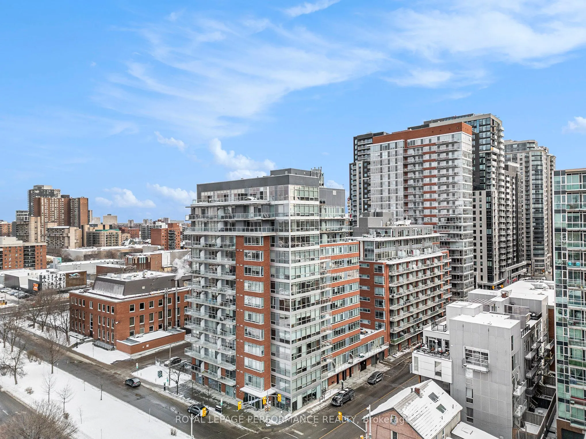 180 York Street, #302