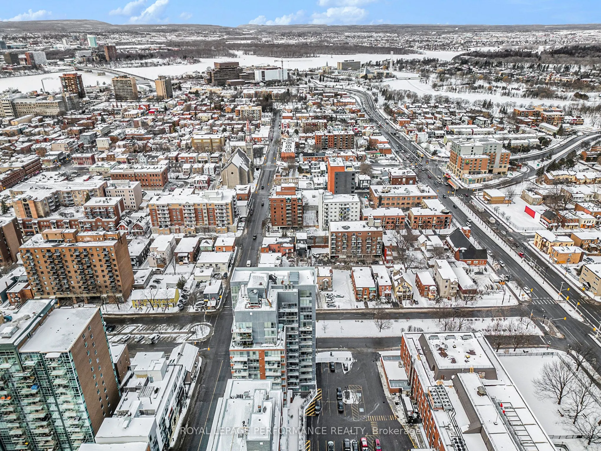 180 York Street, #302