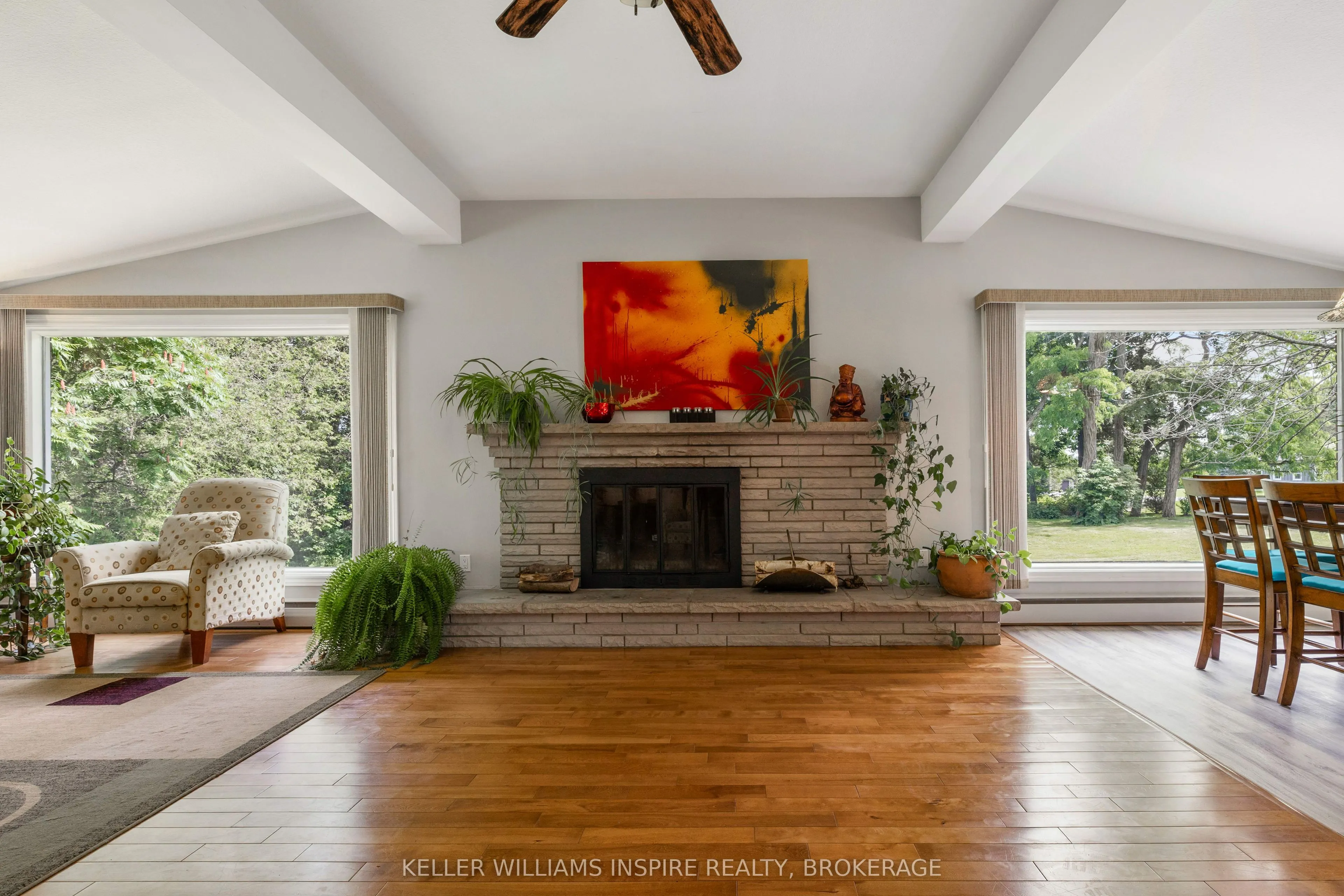 3 Helena Place