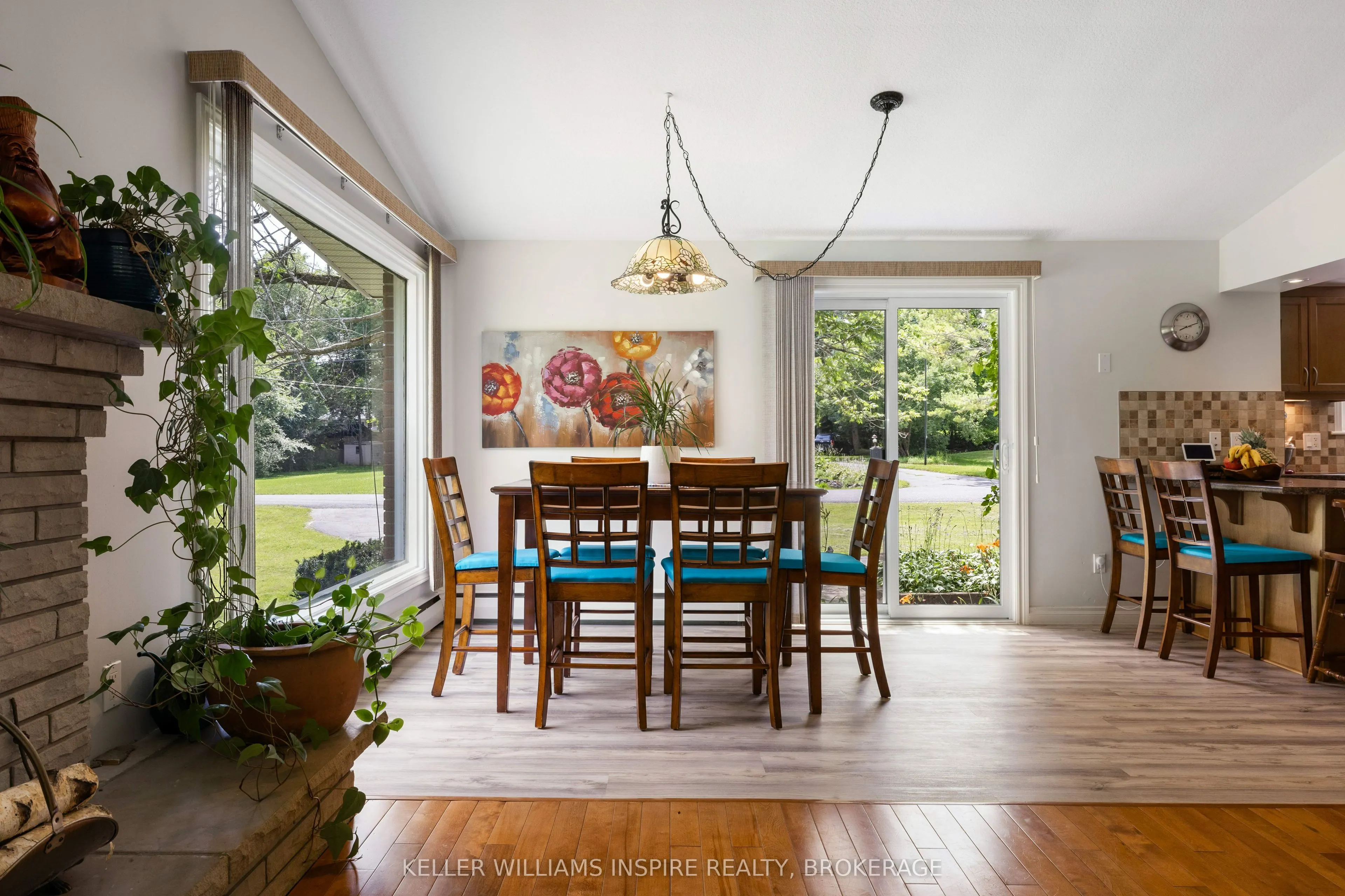 3 Helena Place