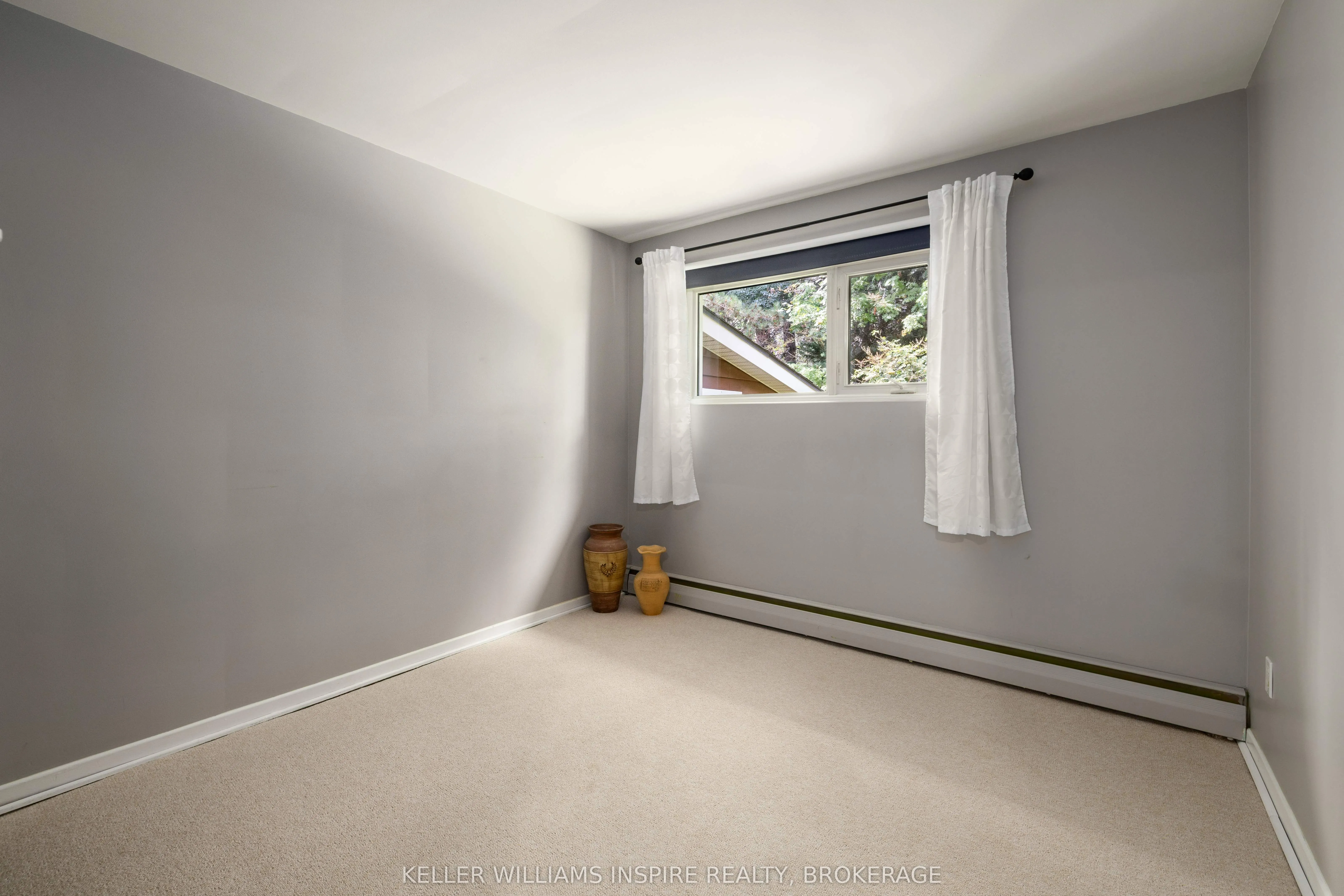 3 Helena Place