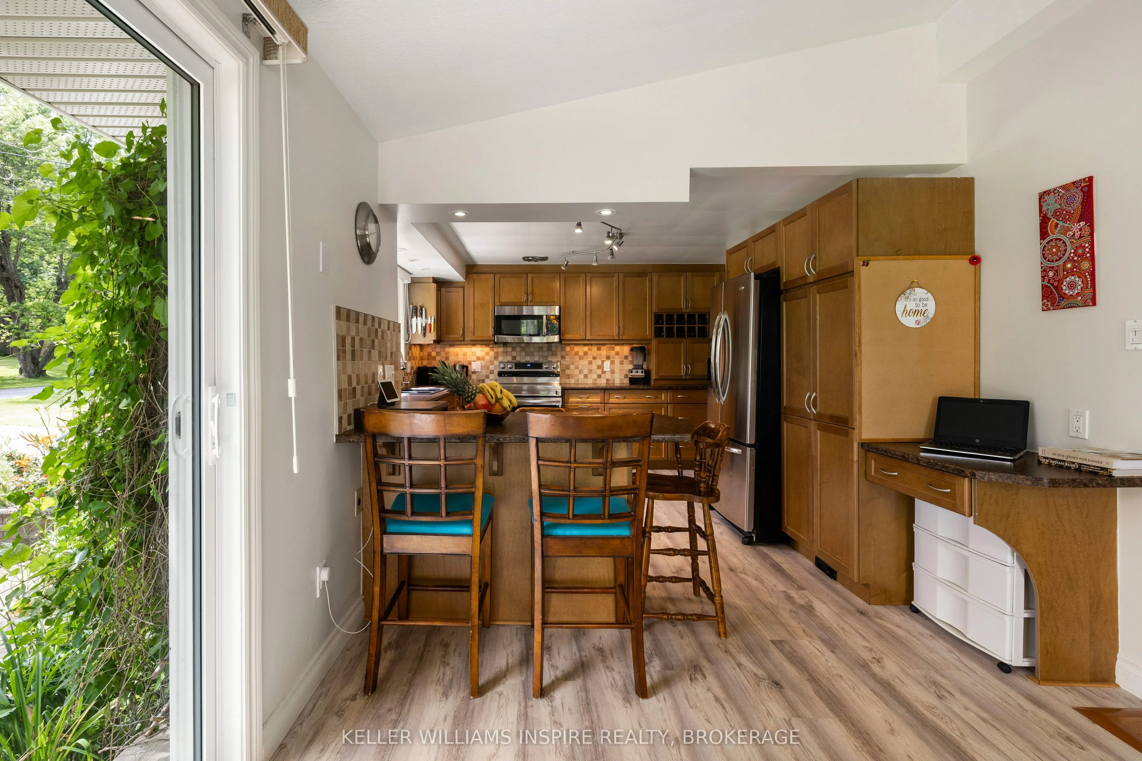 3 Helena Place