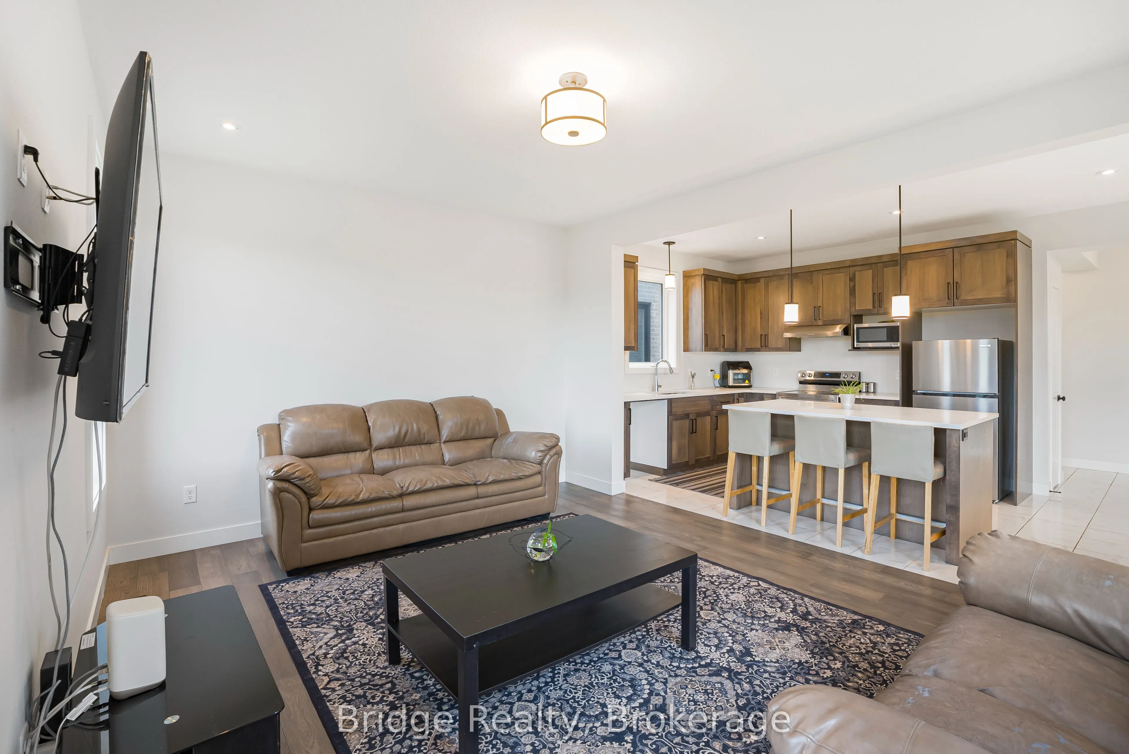 32 Sutherland Crescent SW