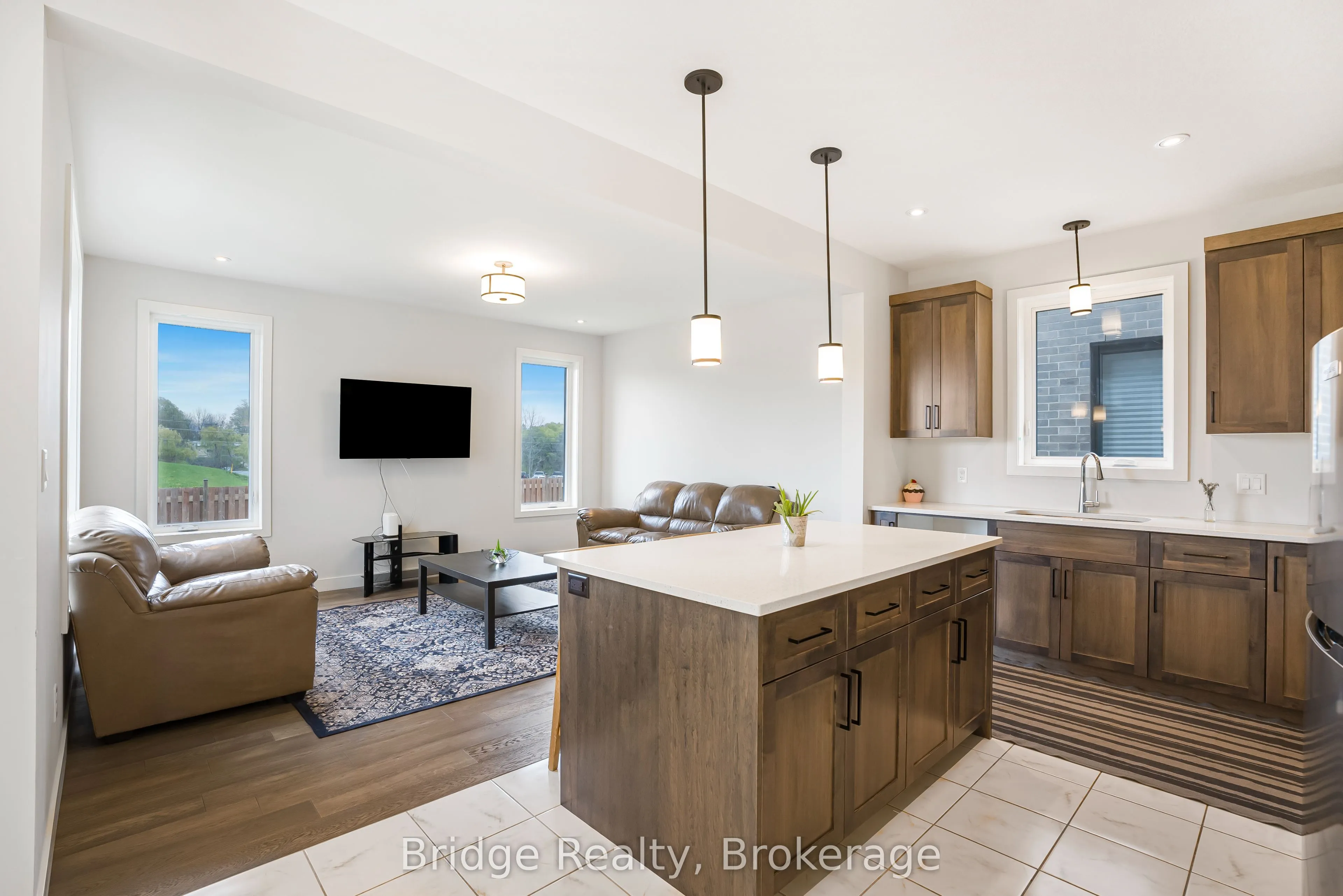 32 Sutherland Crescent SW