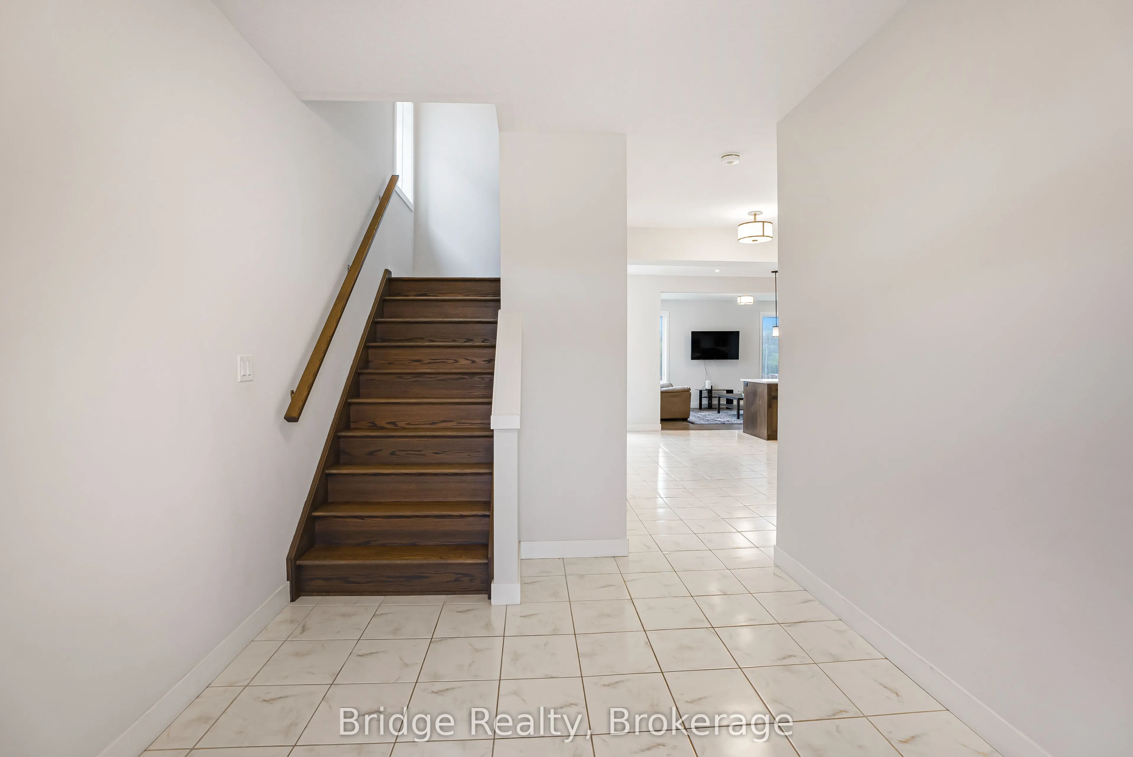 32 Sutherland Crescent SW