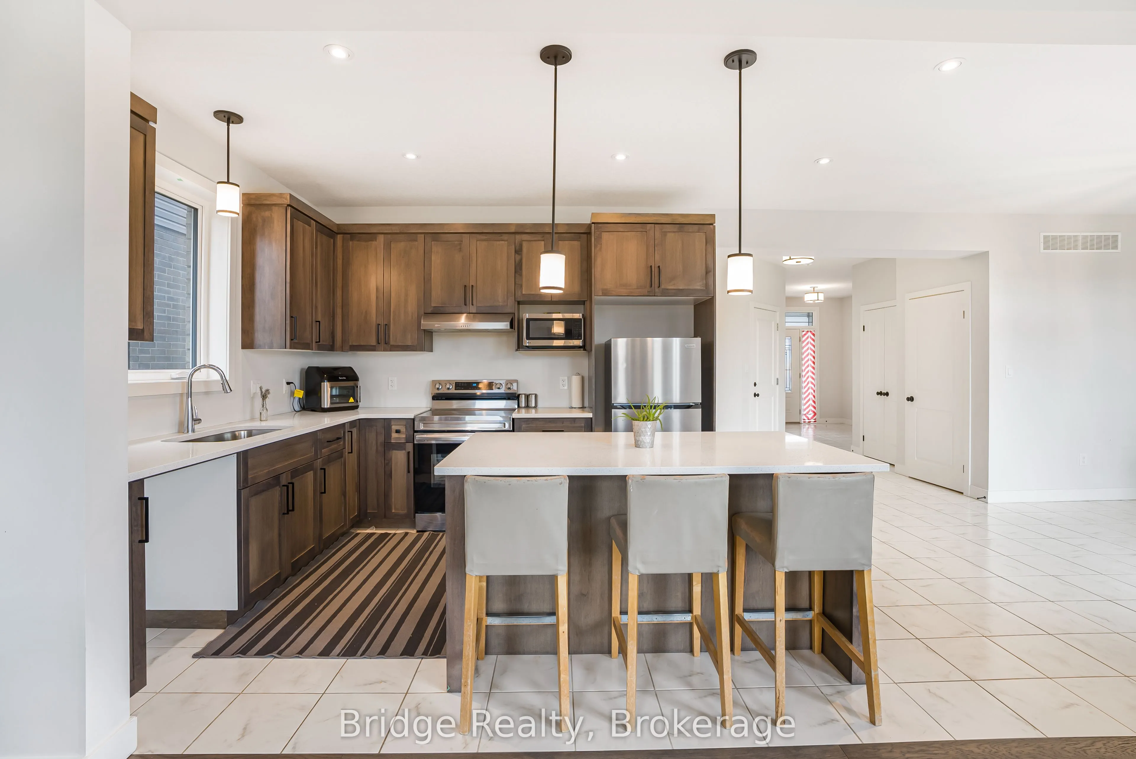32 Sutherland Crescent SW