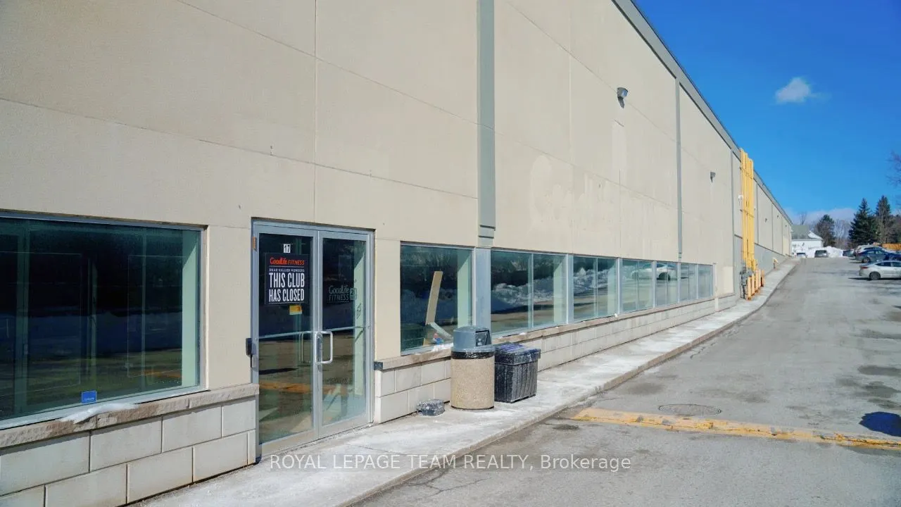 484 Hazeldean Road, #G17