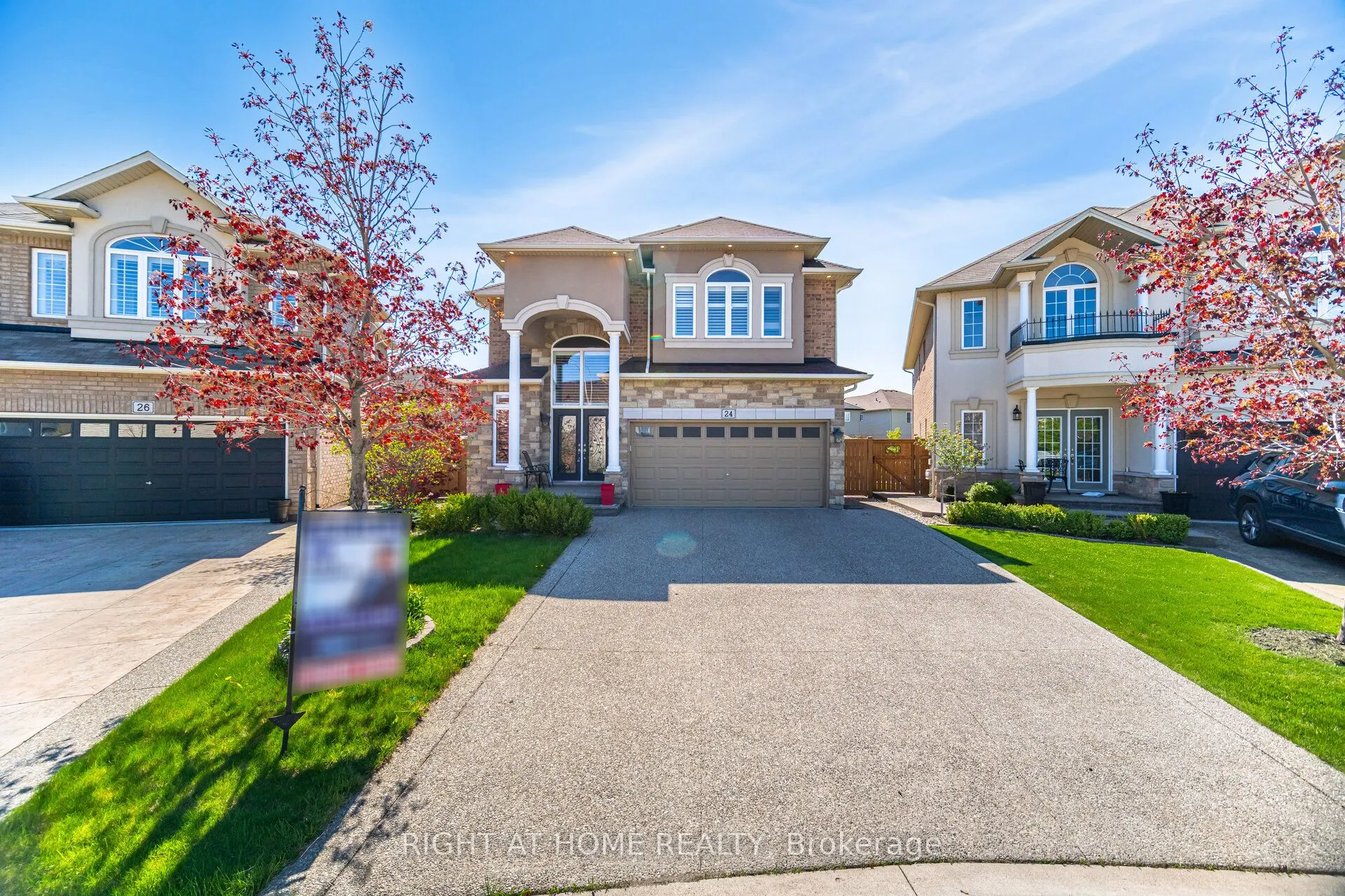 24 Biggar Crescent