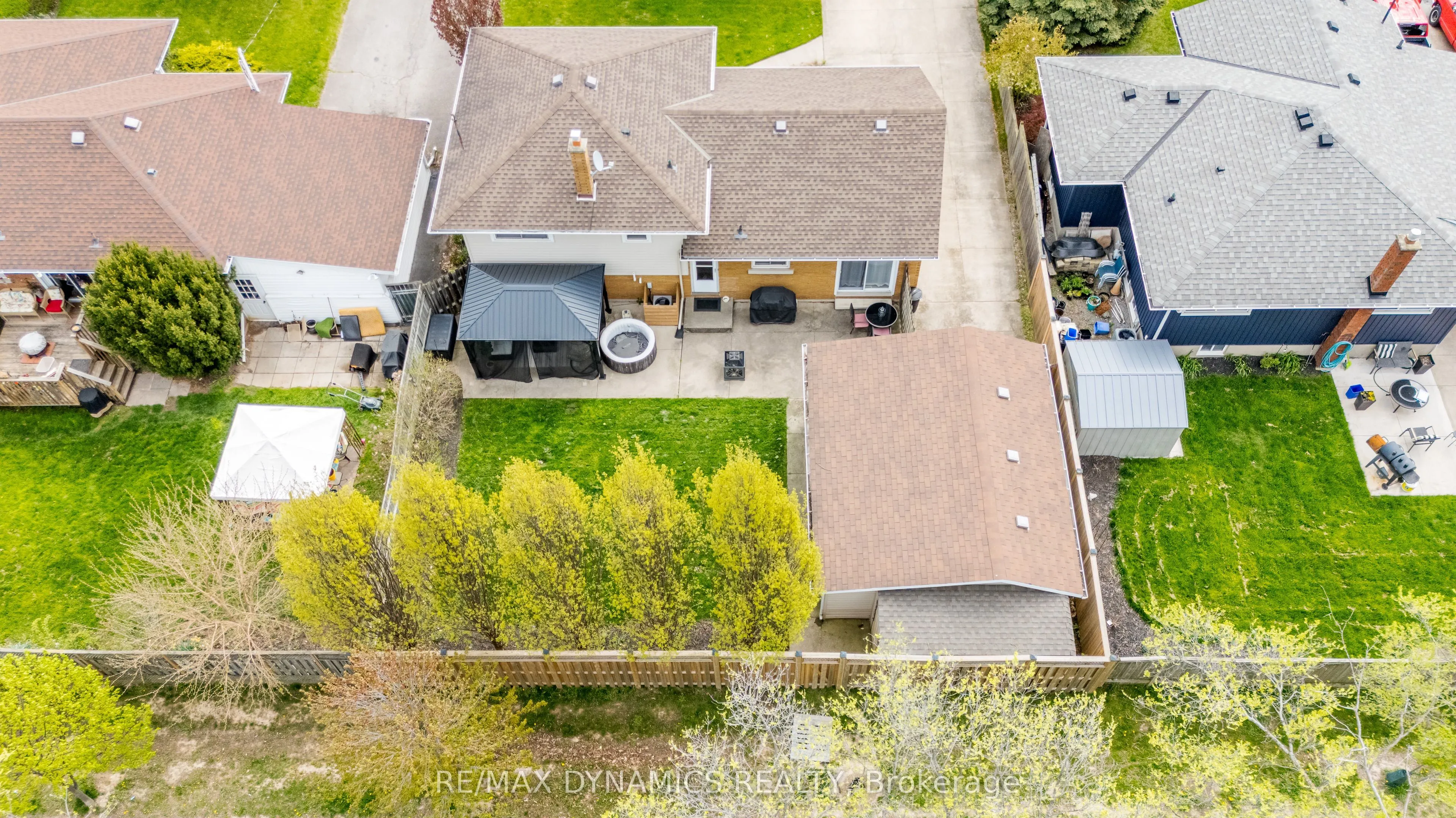 87 Rochelle Drive