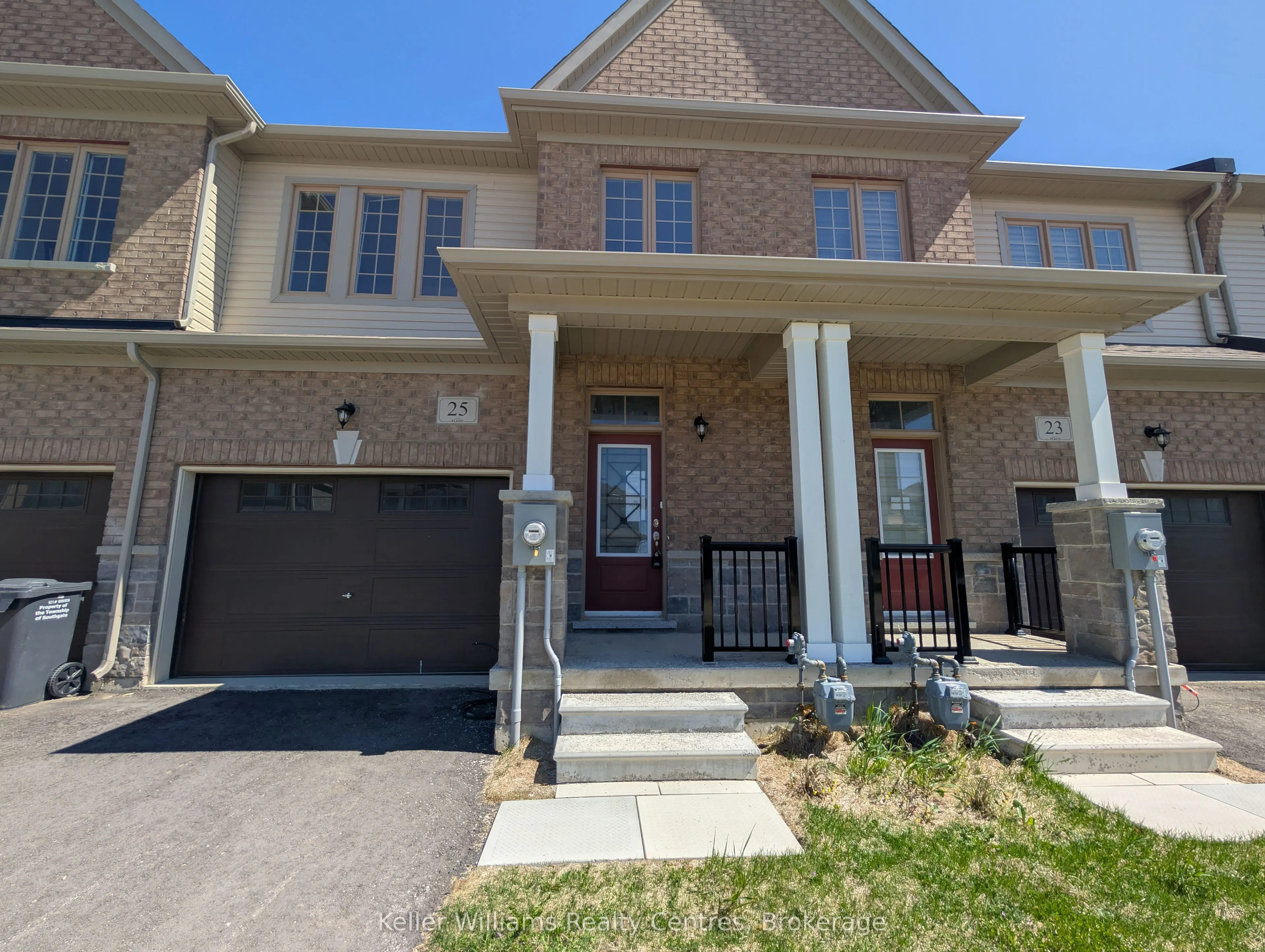 25 Mackenzie Street
