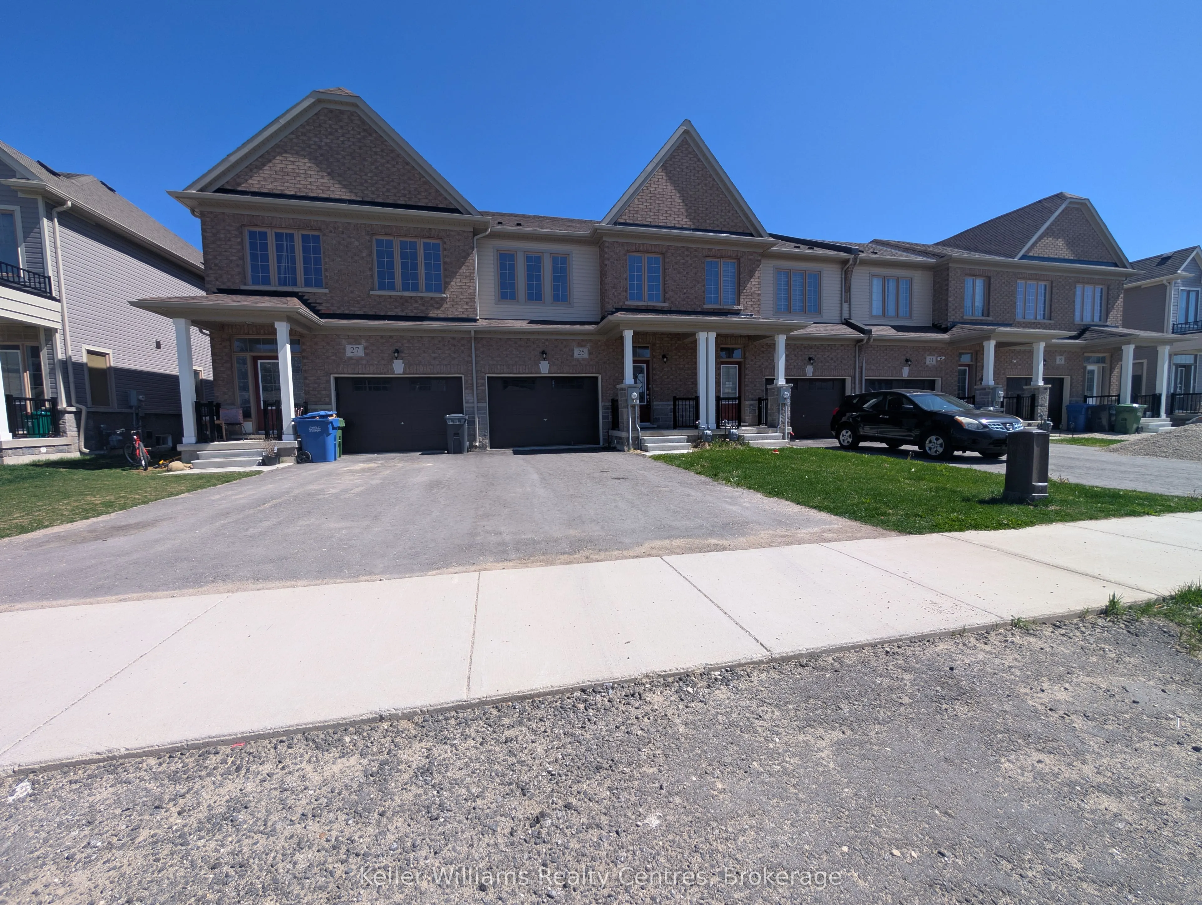 25 Mackenzie Street