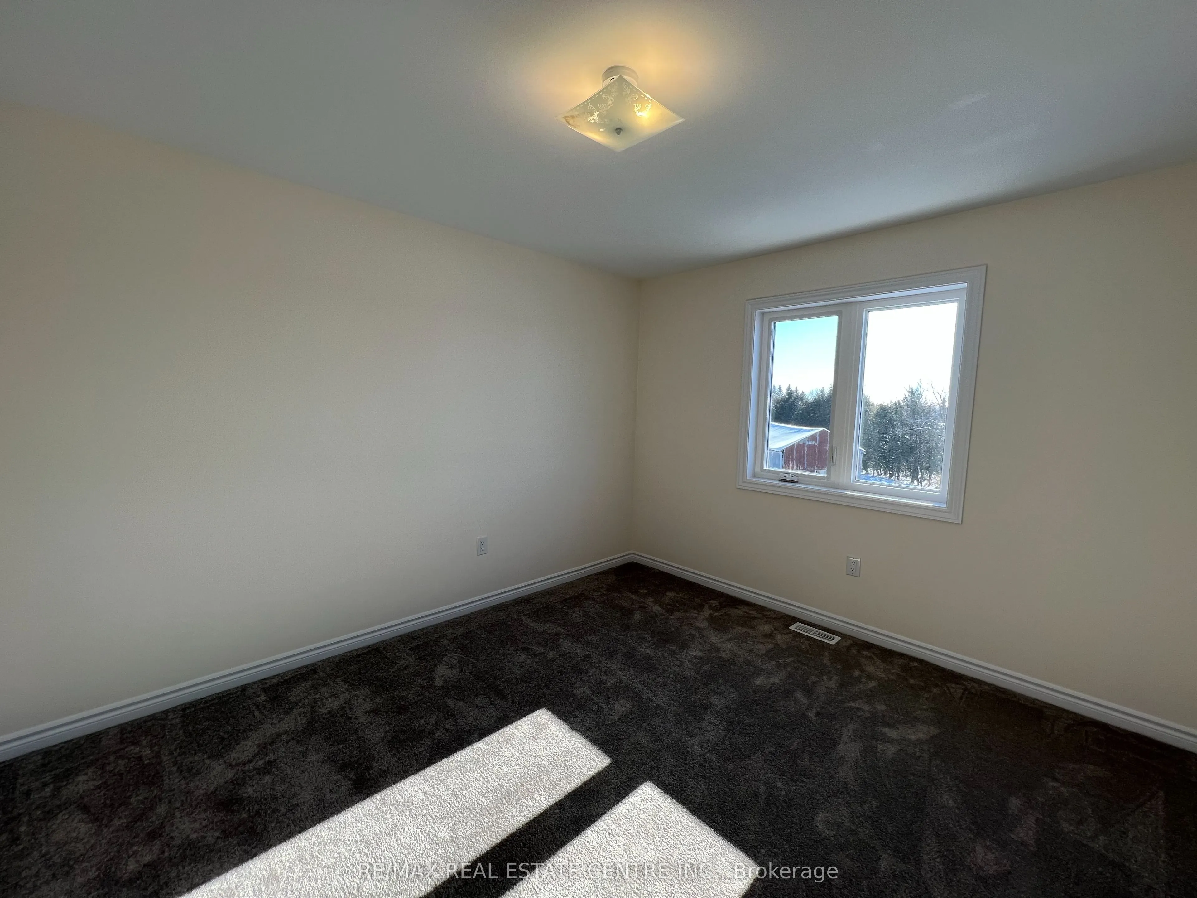 7 Todd Crescent