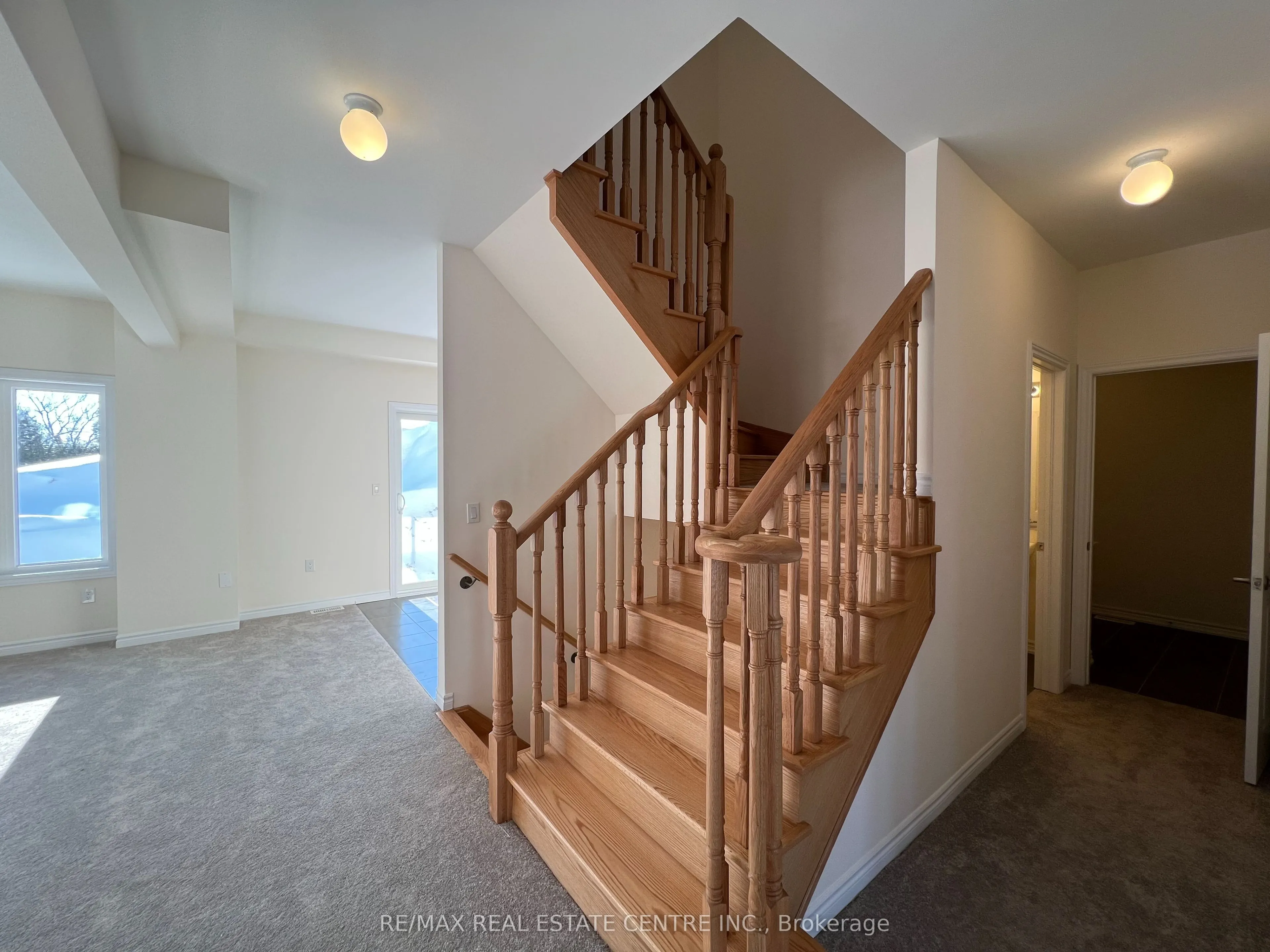 7 Todd Crescent