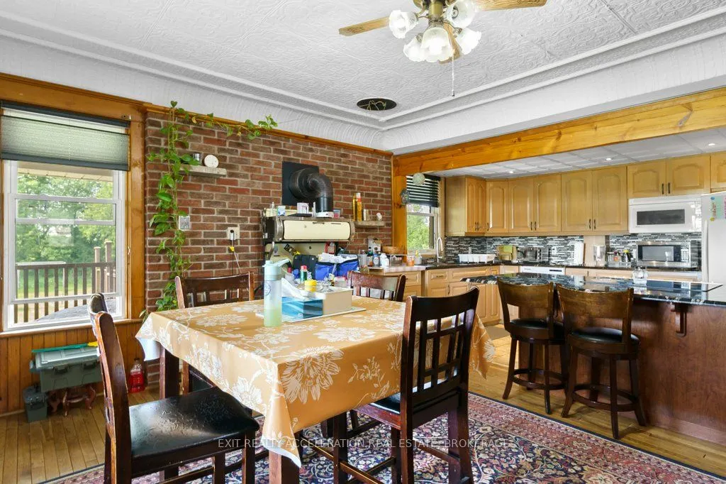 595 CRAIGEN Road