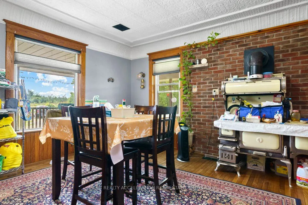 595 CRAIGEN Road