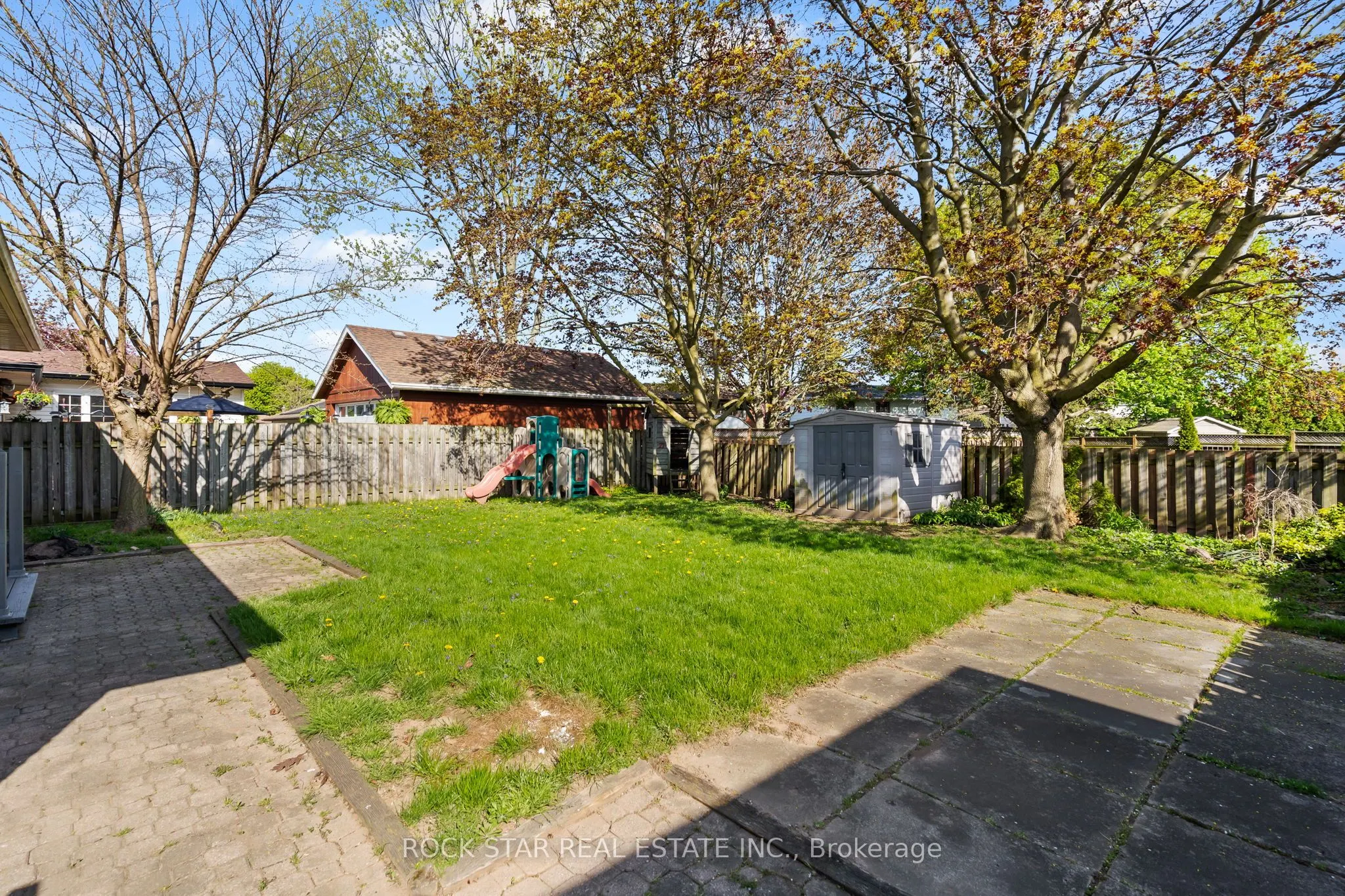 27 Cindy Drive