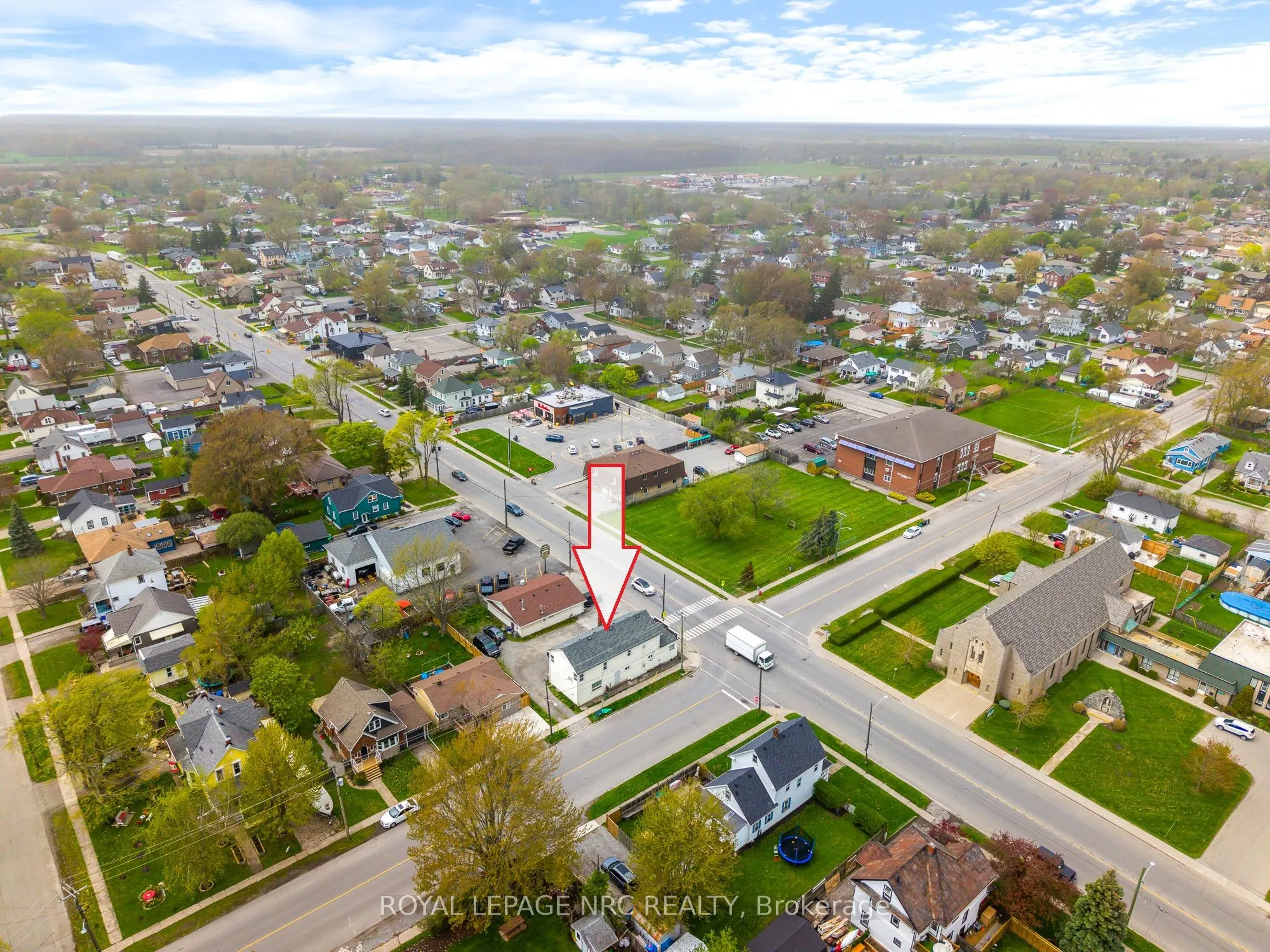 396 Main Street W