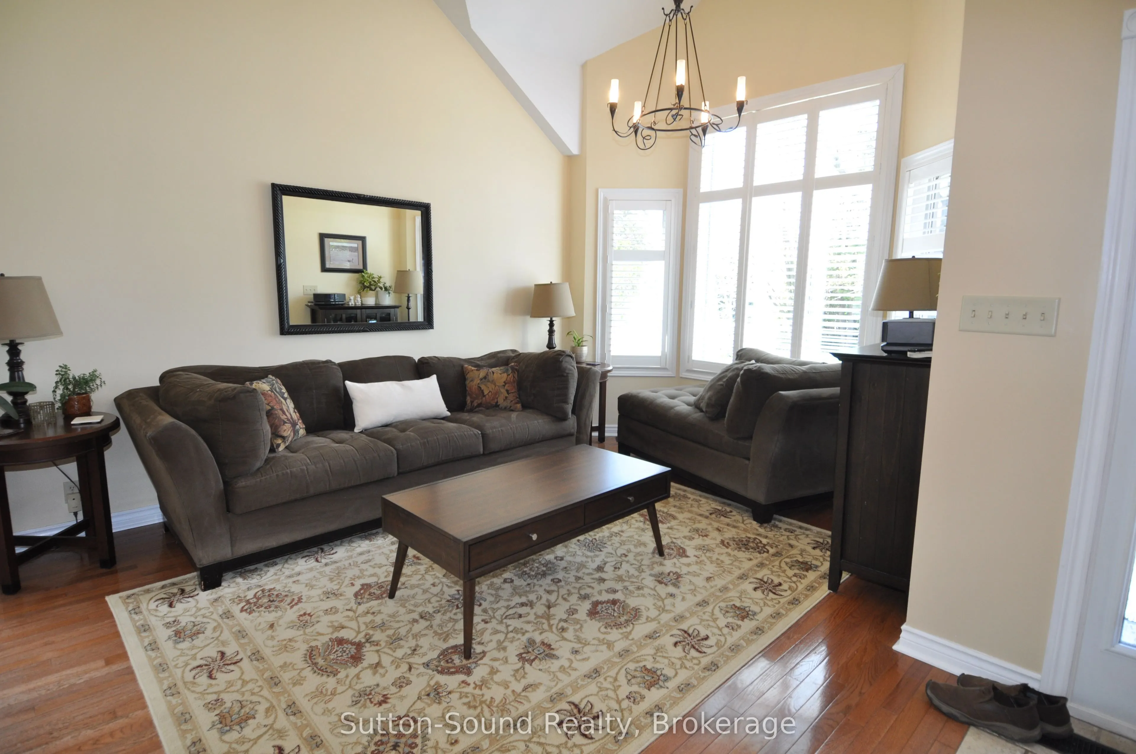 359003 Grey Road 15 Road