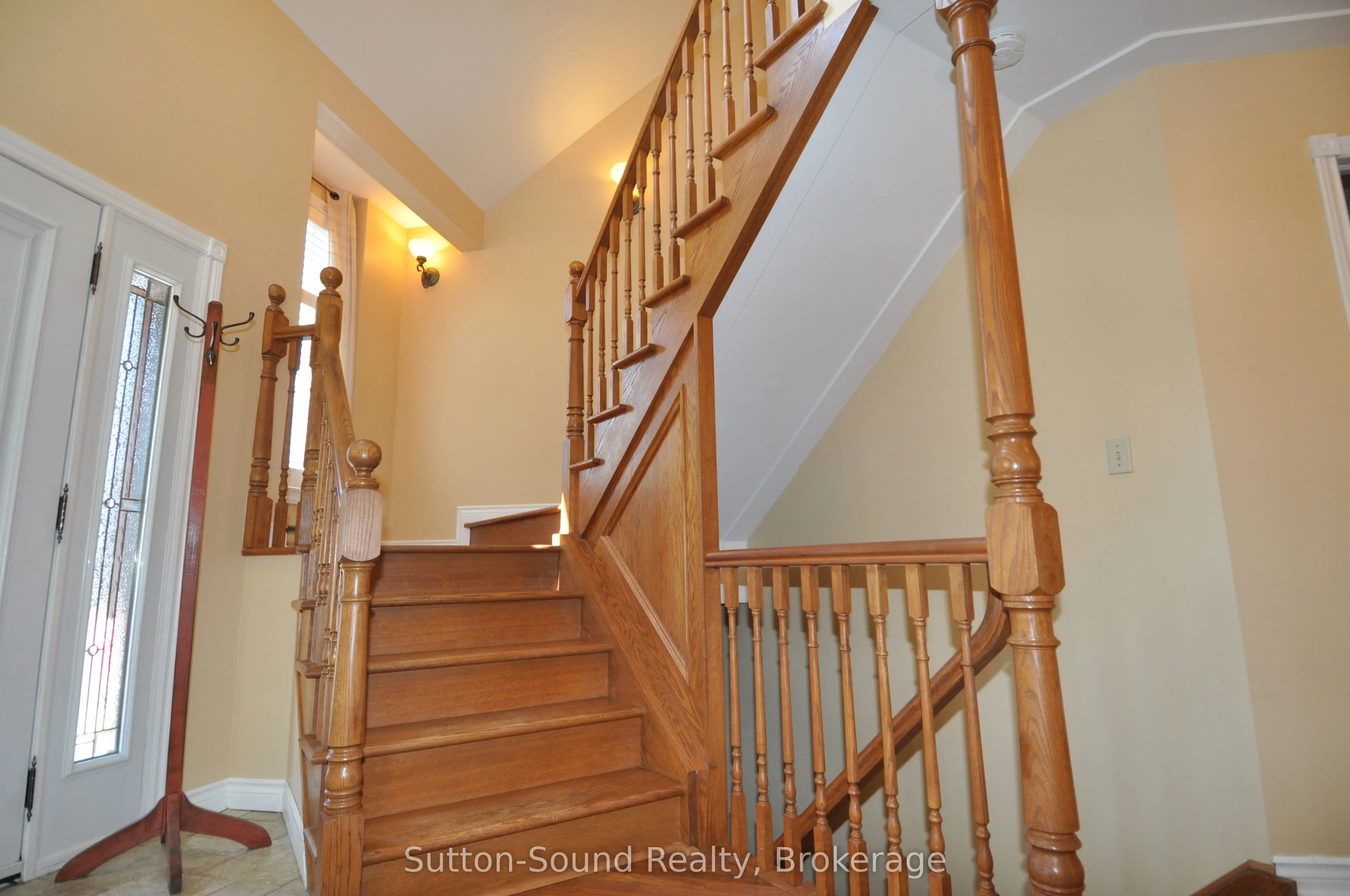 359003 Grey Road 15 Road