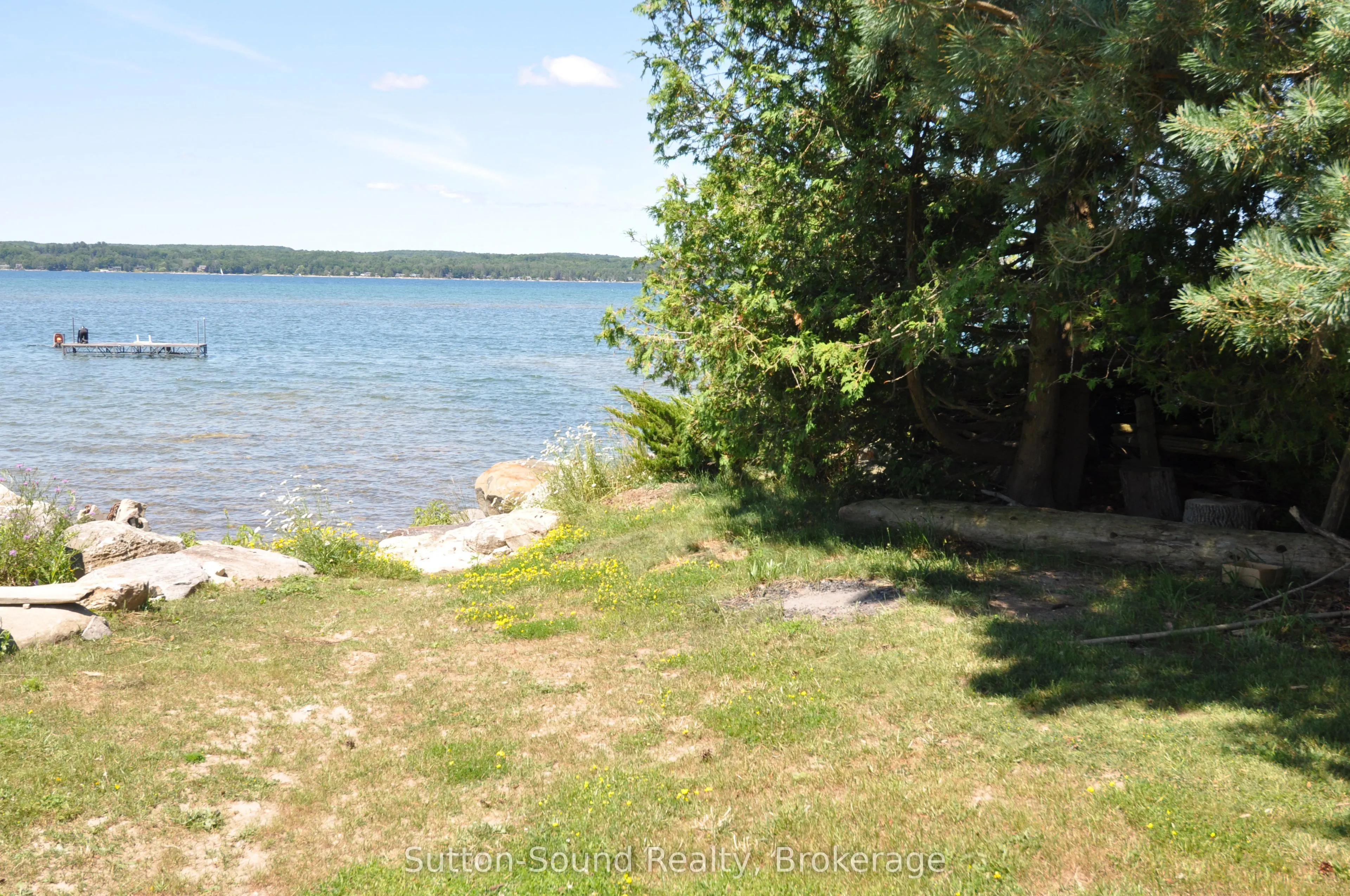 359003 Grey Road 15 Road