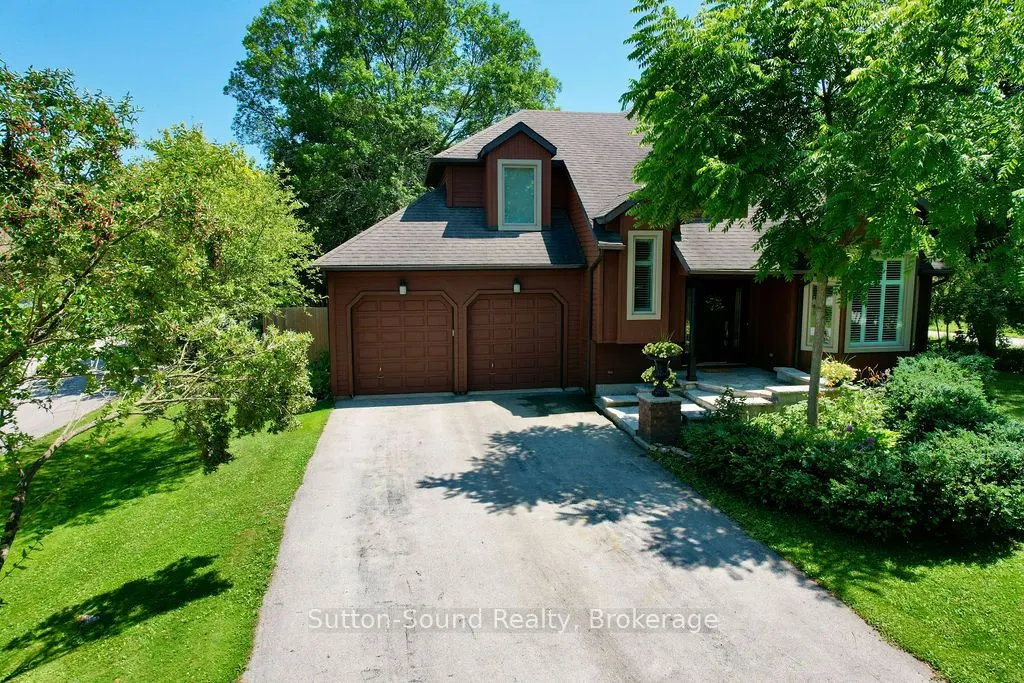 359003 Grey Road 15 Road