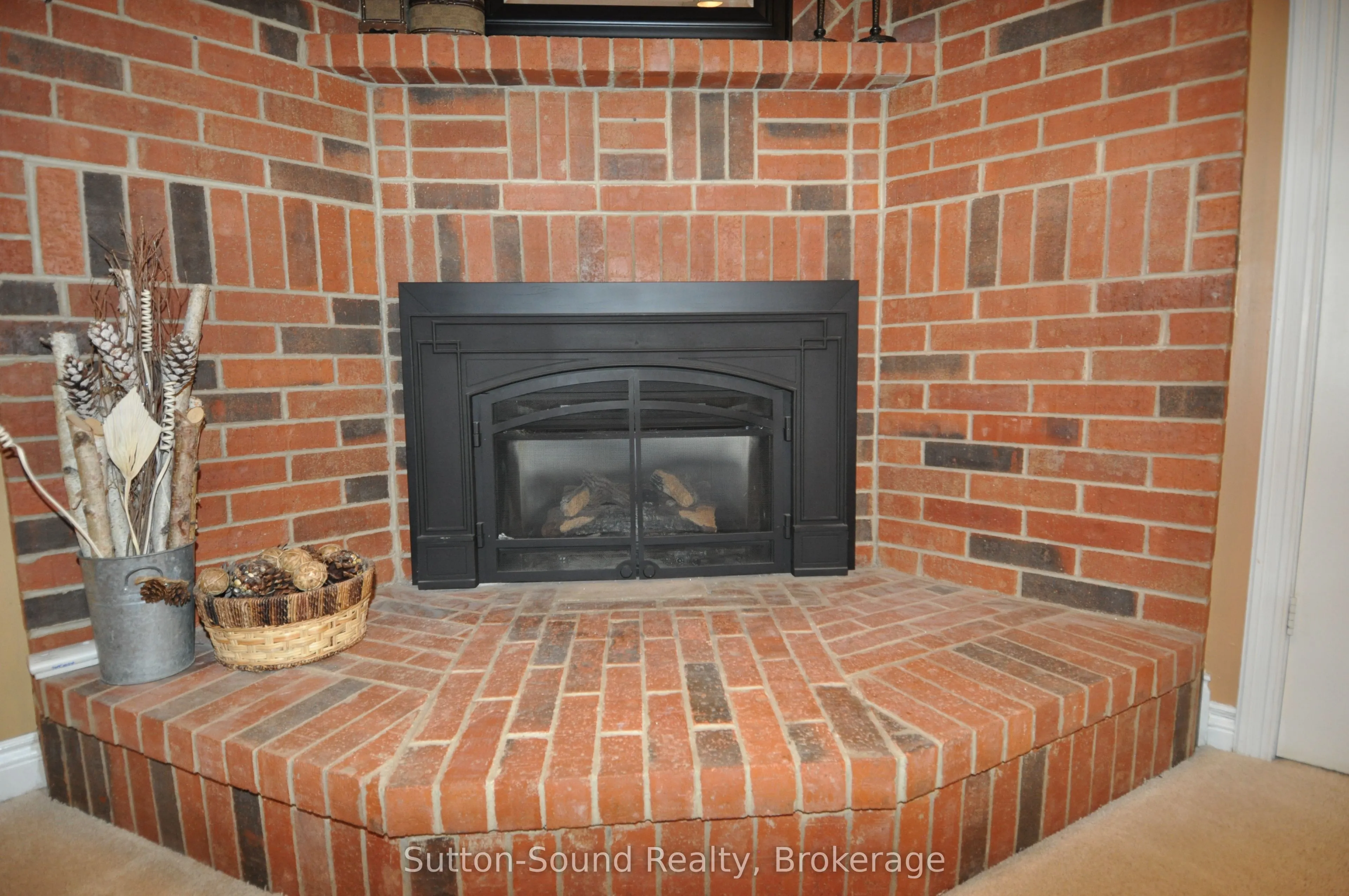 359003 Grey Road 15 Road