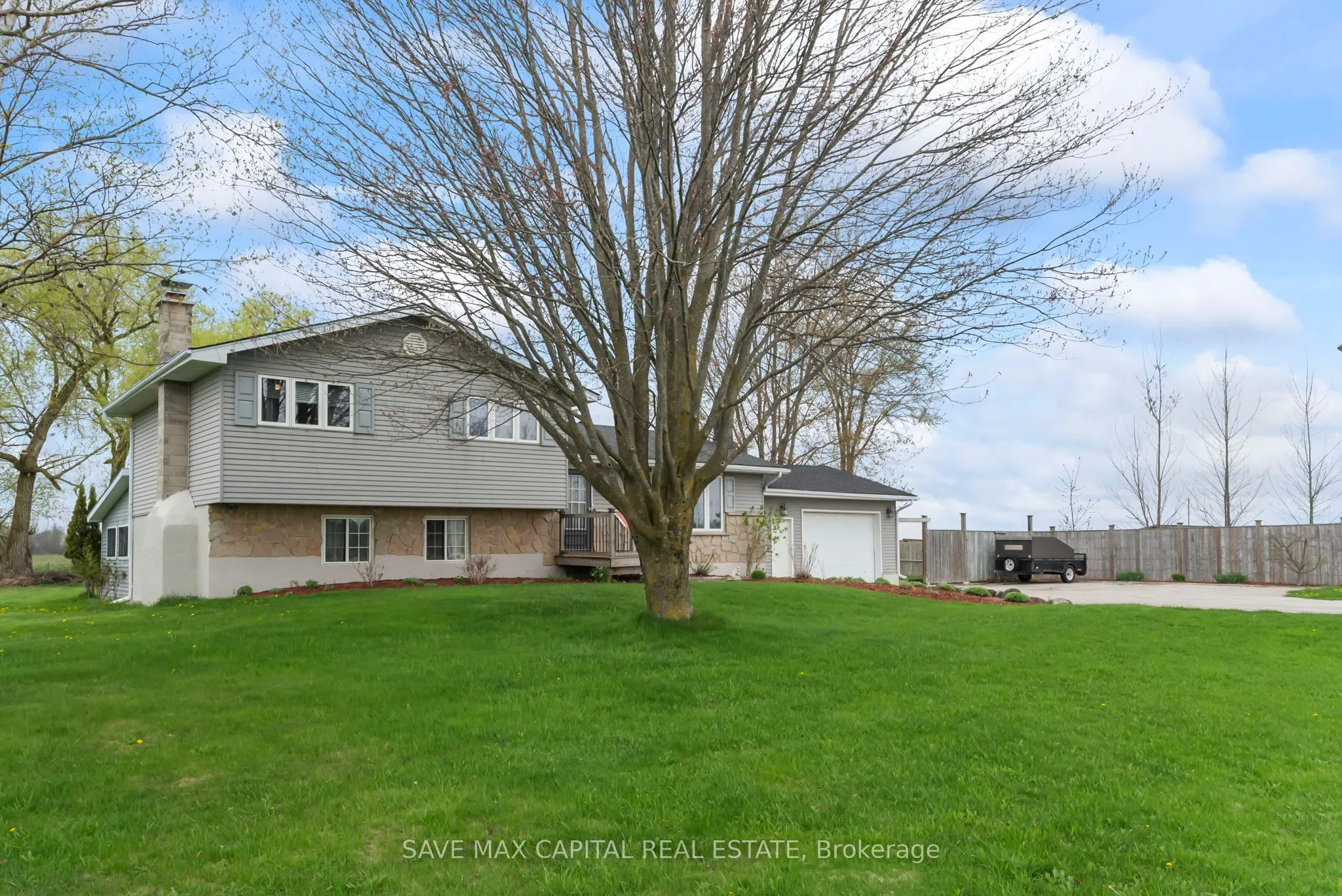 3595 BRUCE ROAD 3