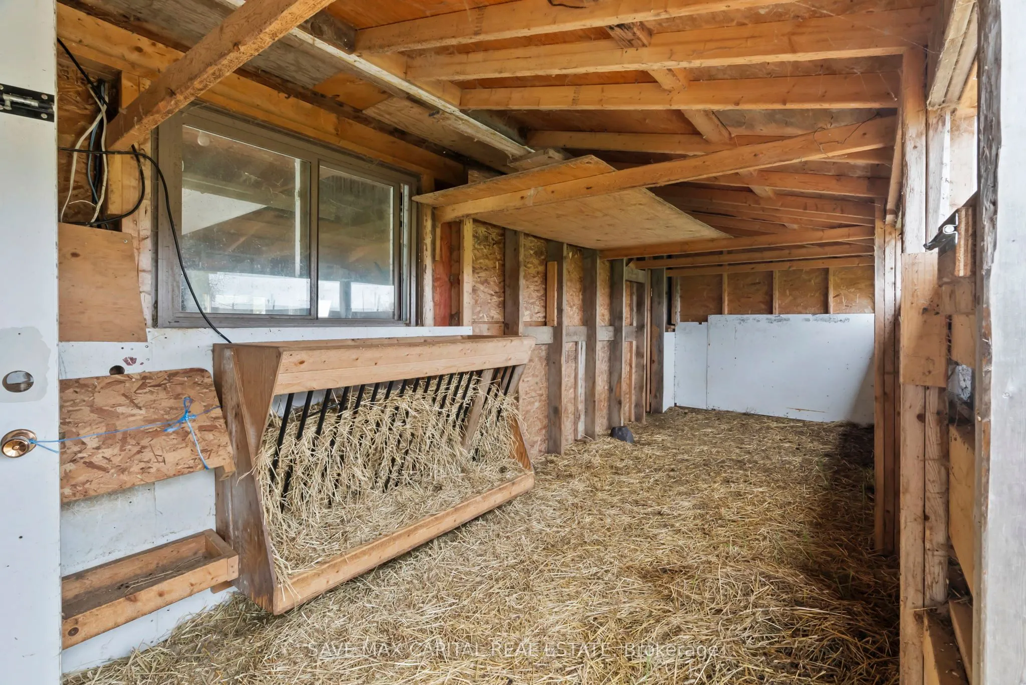 3595 BRUCE ROAD 3