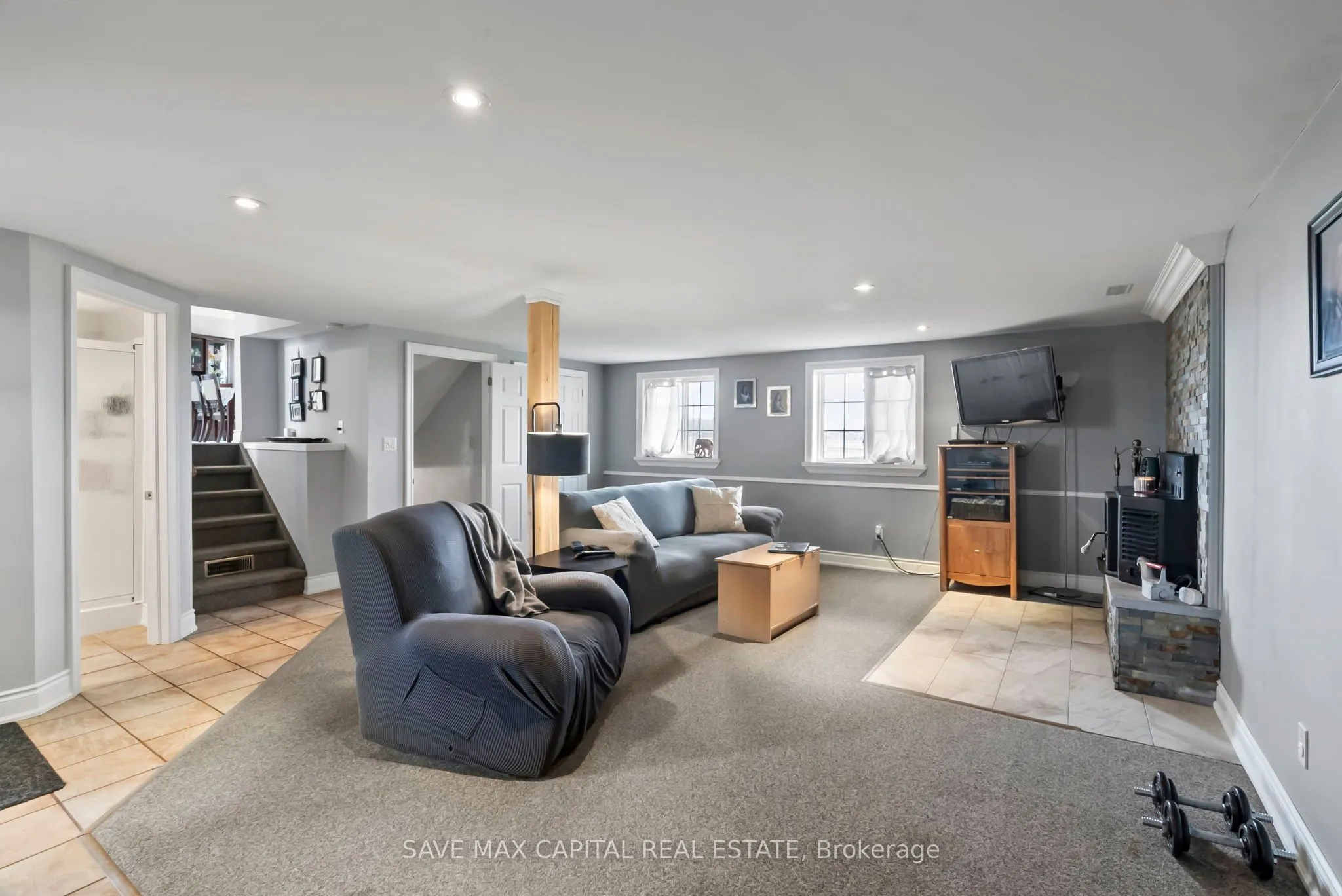 3595 BRUCE ROAD 3
