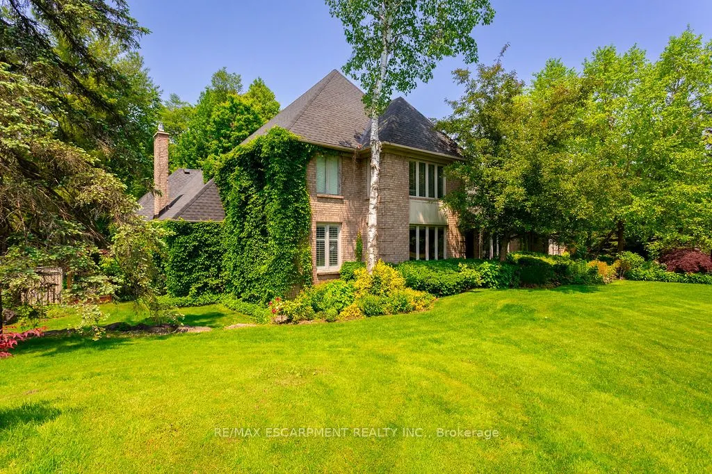 27 Blackberry Place